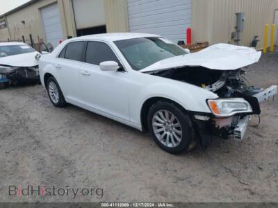 2014 Chrysler 300 — VIN 2C3CCAAG2EH119178, IAAI