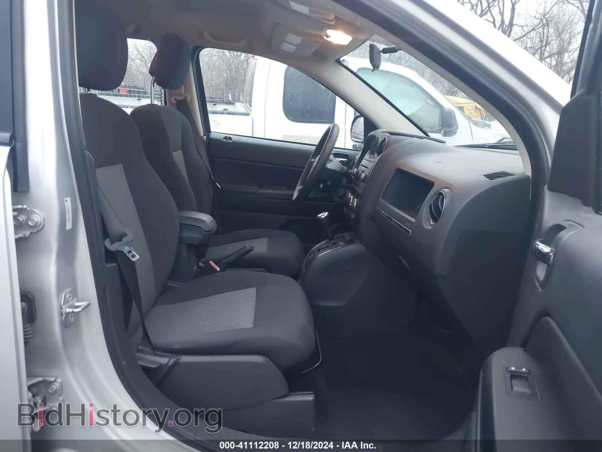 2010 JEEP COMPASS - VIN: 1J4NT4FB5AD553440 - Фото 5