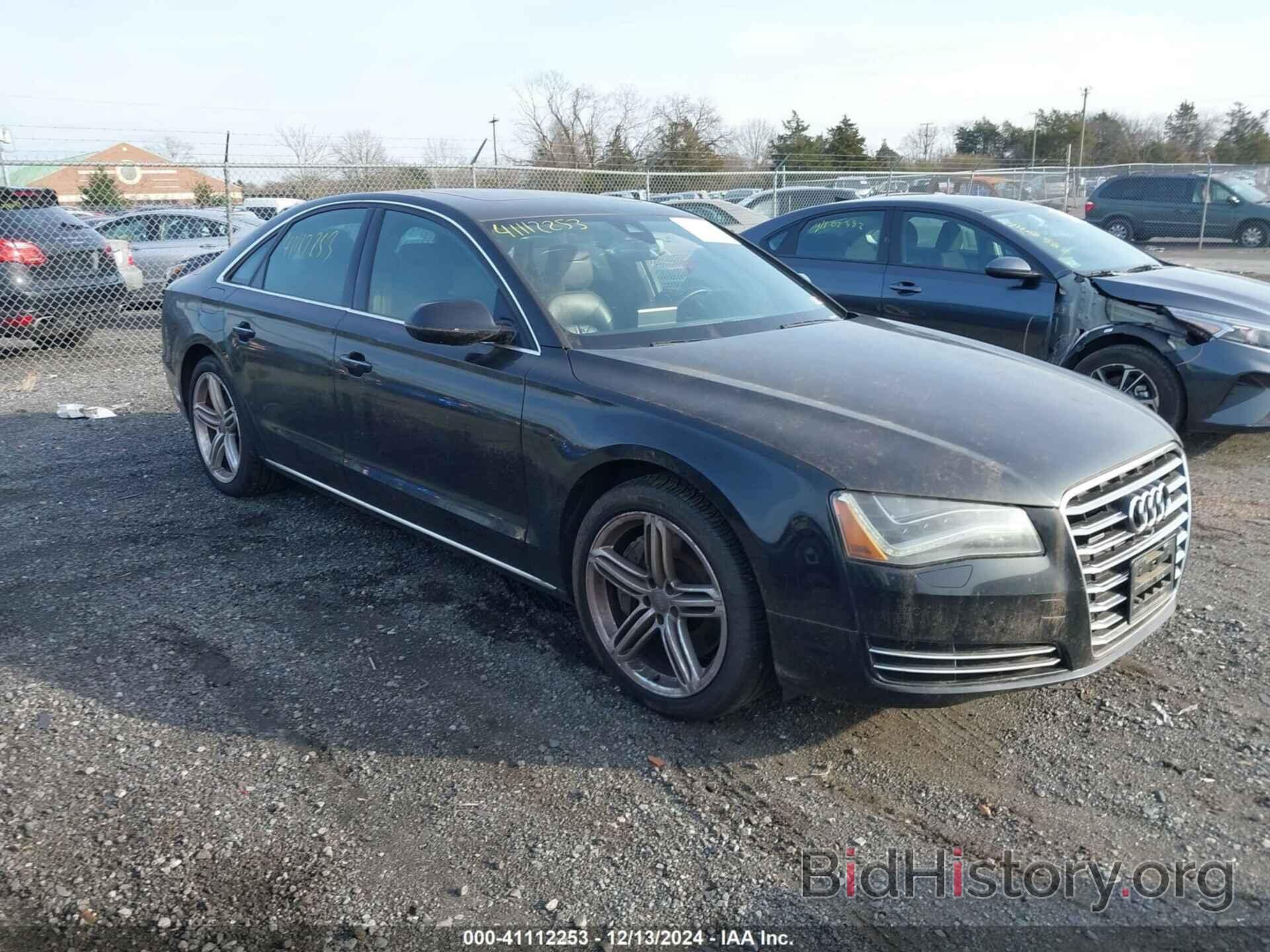 Photo WAUA2AFD9DN030358 - AUDI A8 2013