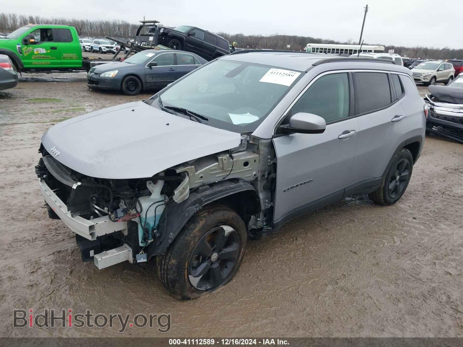 2018 JEEP COMPASS - VIN: 3C4NJDBB9JT307132 - Photo 2