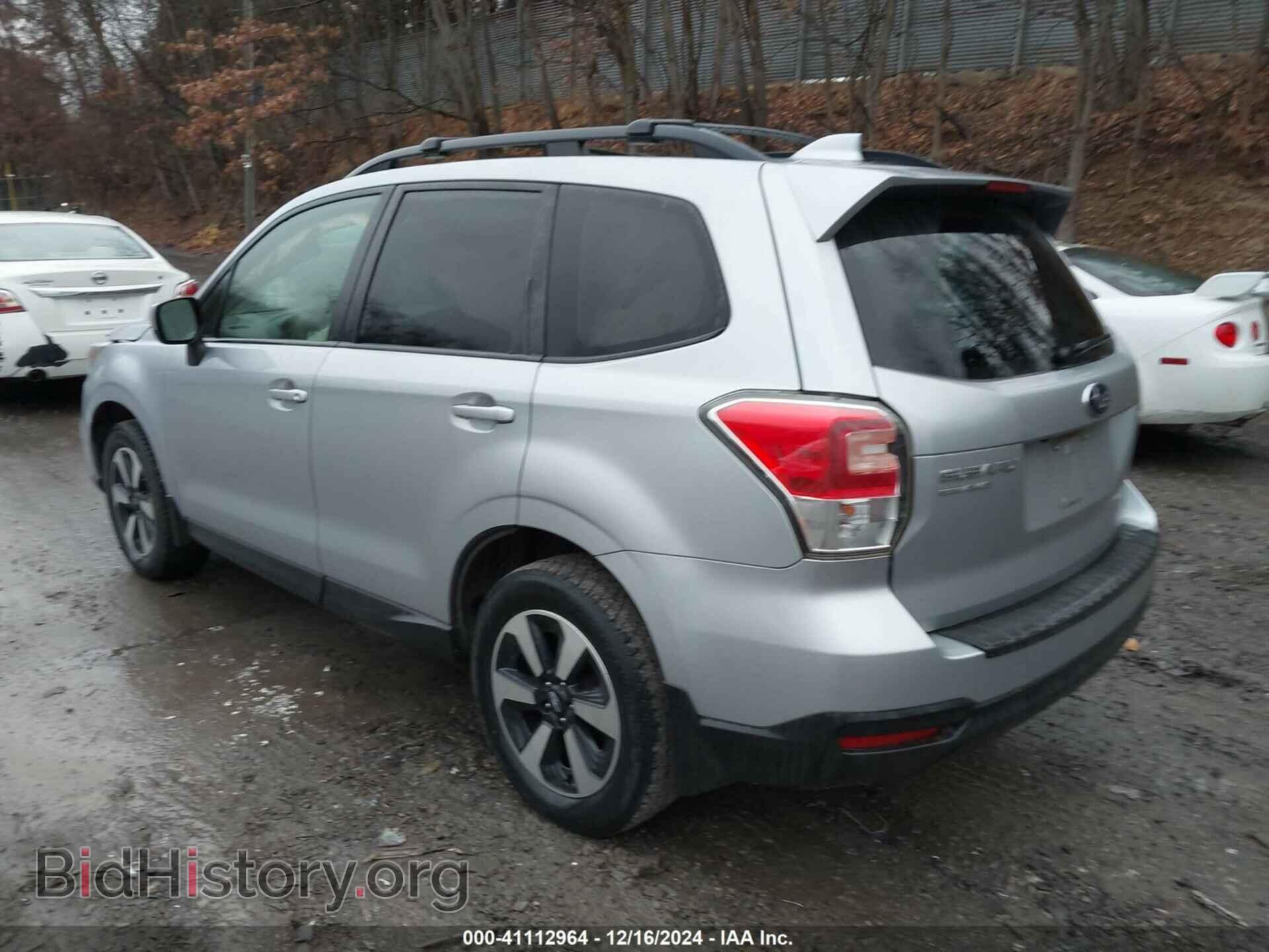2018 SUBARU FORESTER - VIN: JF2SJAEC0JH453151 - Фото 3
