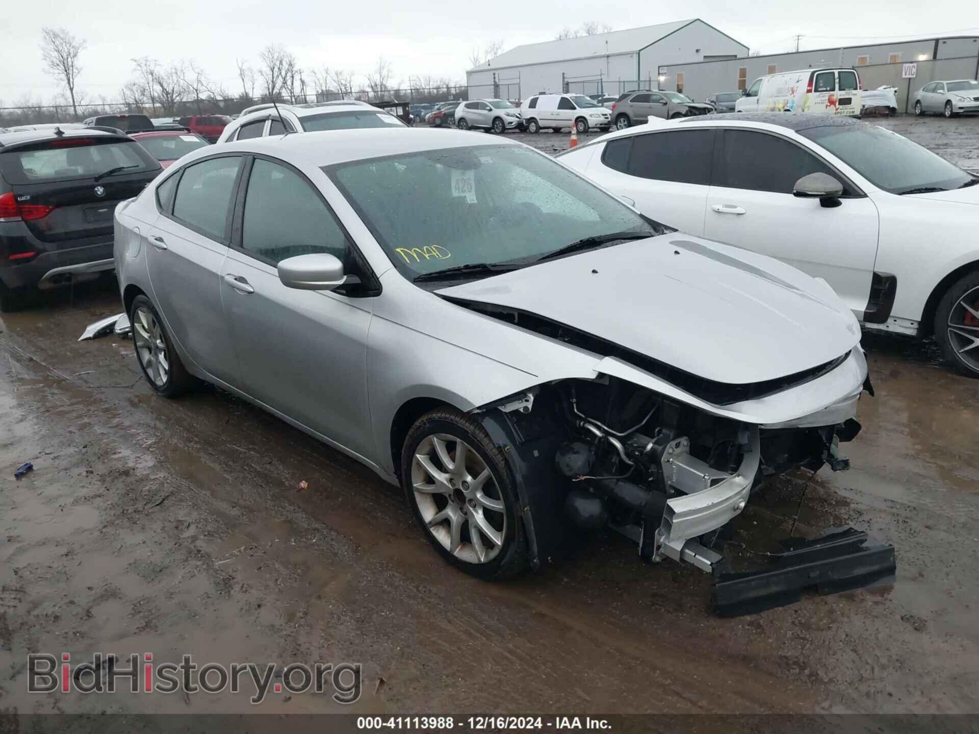 Photo 1C3CDFBA4DD143451 - DODGE DART 2013