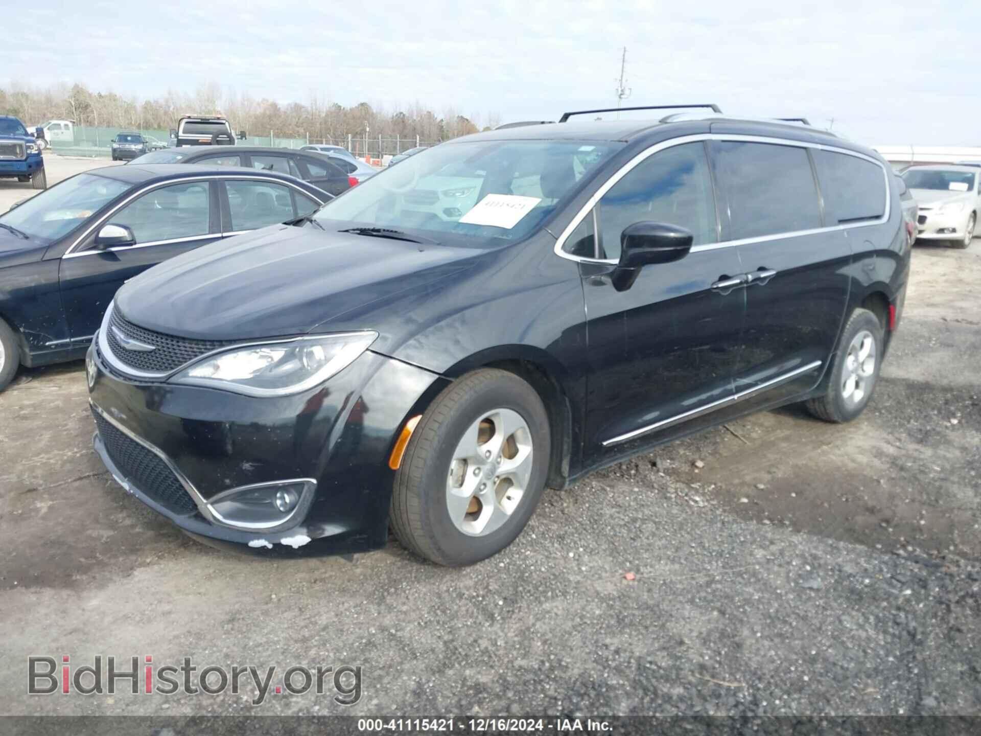 2017 CHRYSLER PACIFICA - VIN: 2C4RC1EG4HR771038 - Фото 2