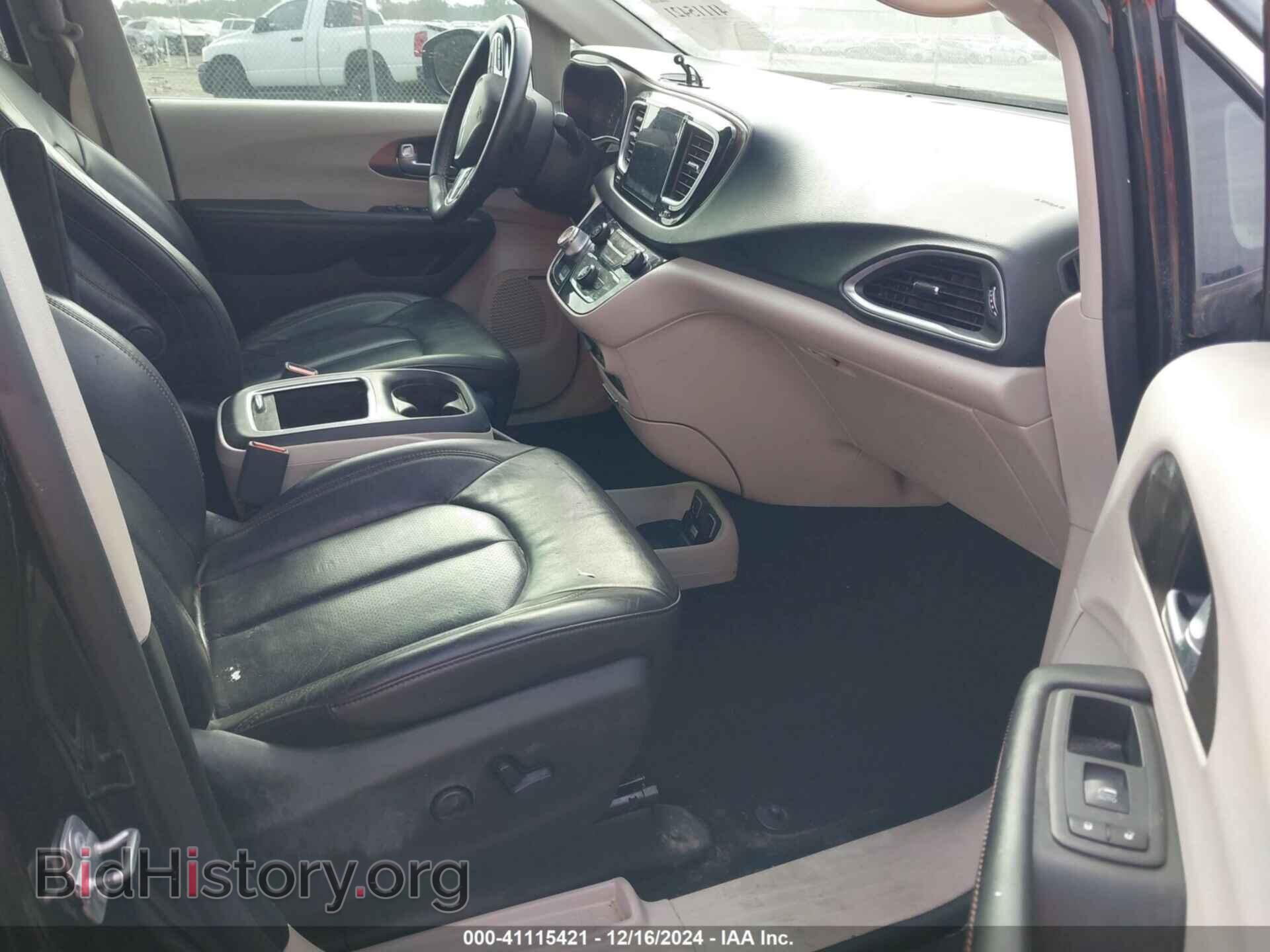 2017 CHRYSLER PACIFICA - VIN: 2C4RC1EG4HR771038 - Фото 5