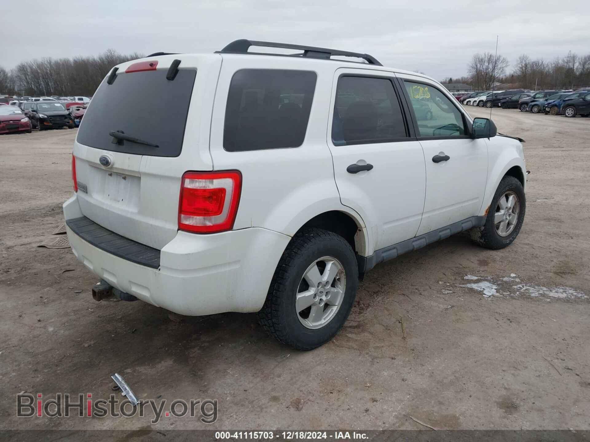 2009 FORD ESCAPE - VIN: 1FMCU93799KD12104 - Фото 4