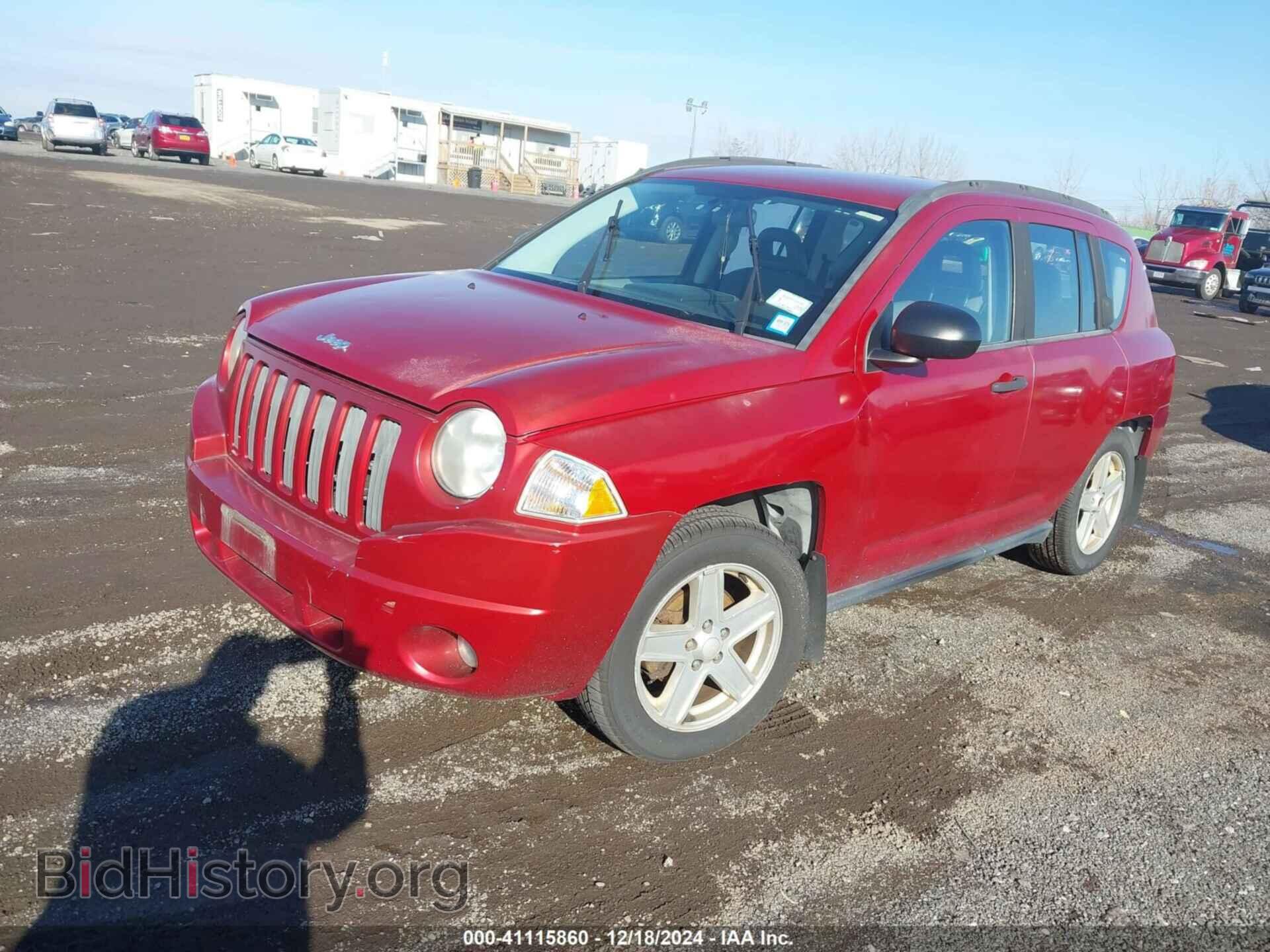 2007 JEEP COMPASS - VIN: 1J8FT47037D295749 - Фото 2
