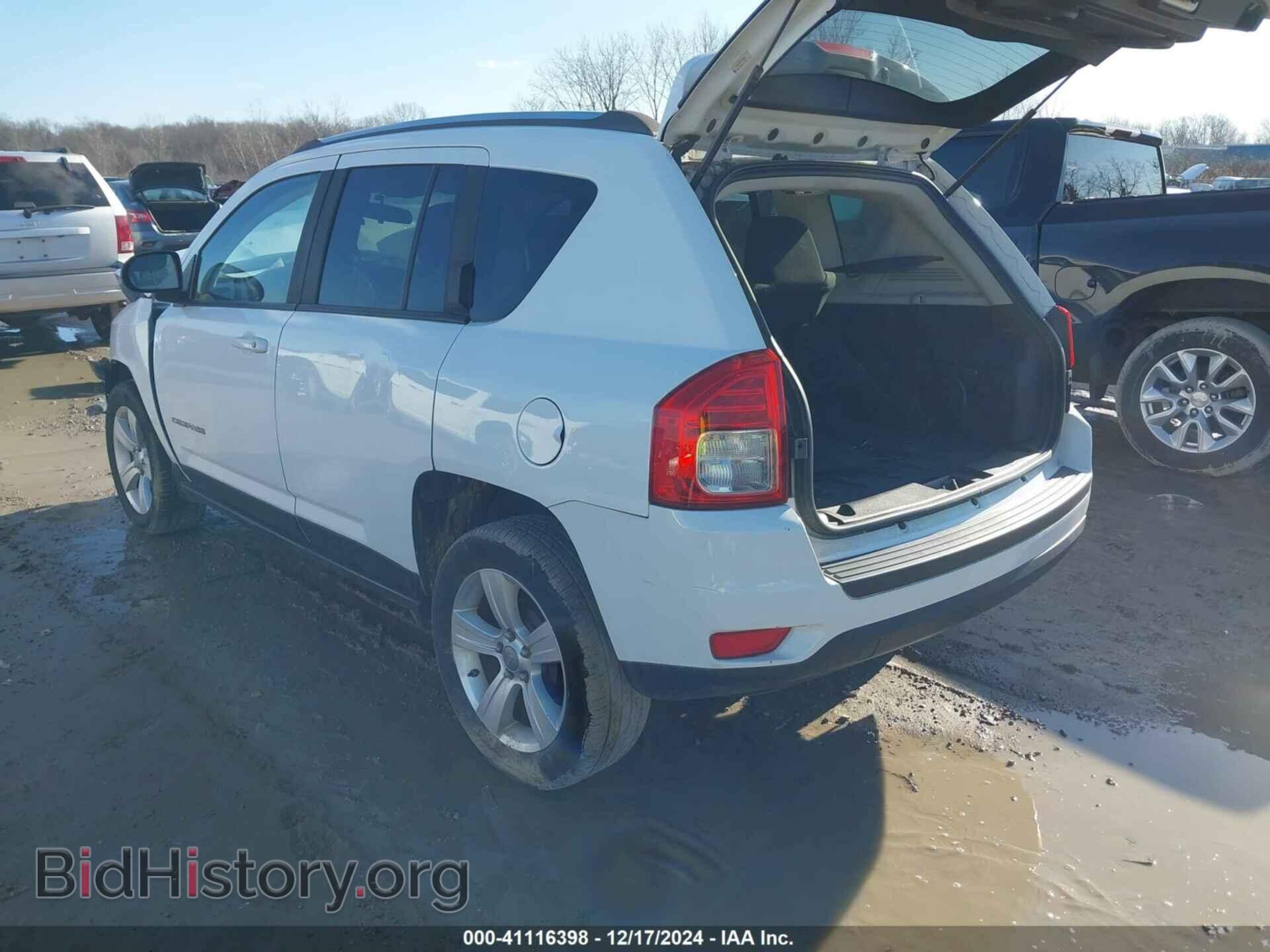 2012 JEEP COMPASS - VIN: 1C4NJCEB6CD686556 - Photo 3