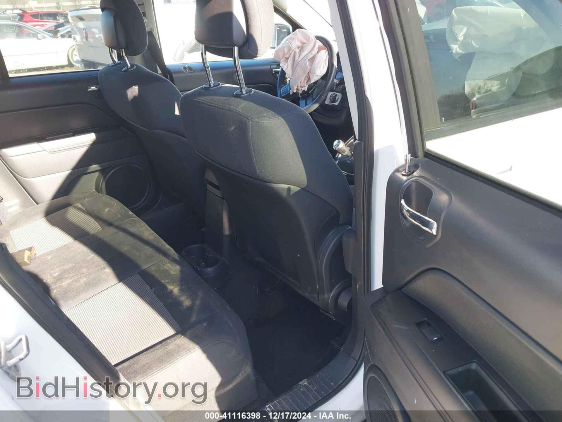 2012 JEEP COMPASS - VIN: 1C4NJCEB6CD686556 - Photo 8