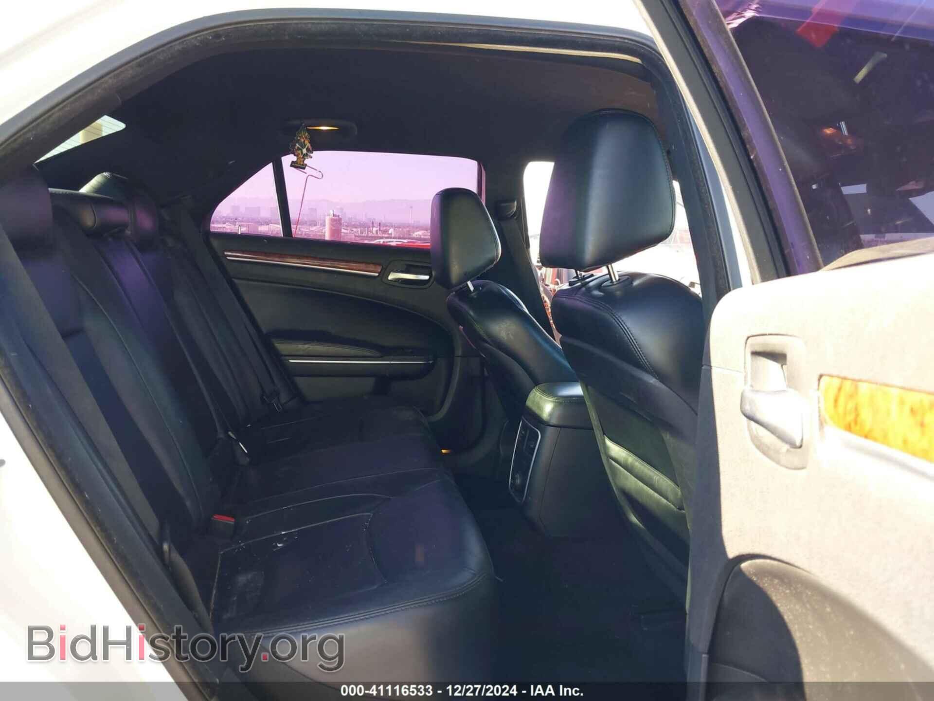 2014 CHRYSLER 300 - VIN: 2C3CCAAG9EH336159 - Фото 8