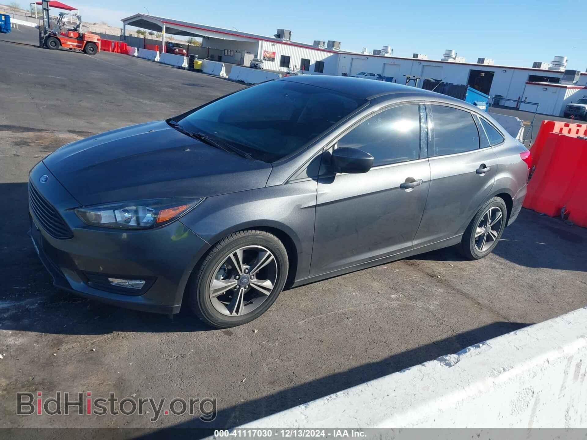 2018 FORD FOCUS - VIN: 1FADP3FE7JL313120 - Фото 2