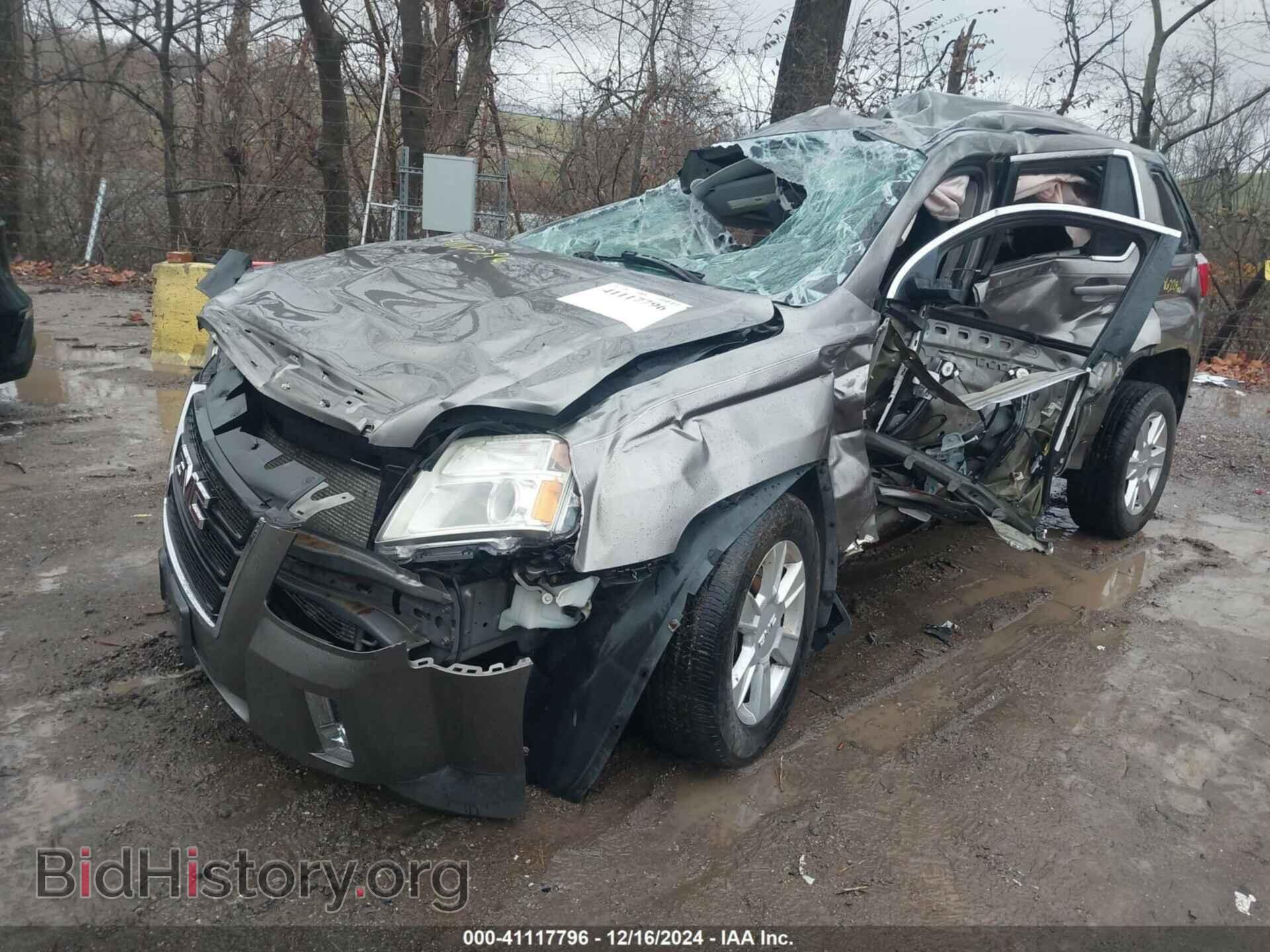 2011 GMC TERRAIN - VIN: 2CTALMEC3B6428925 - Photo 2