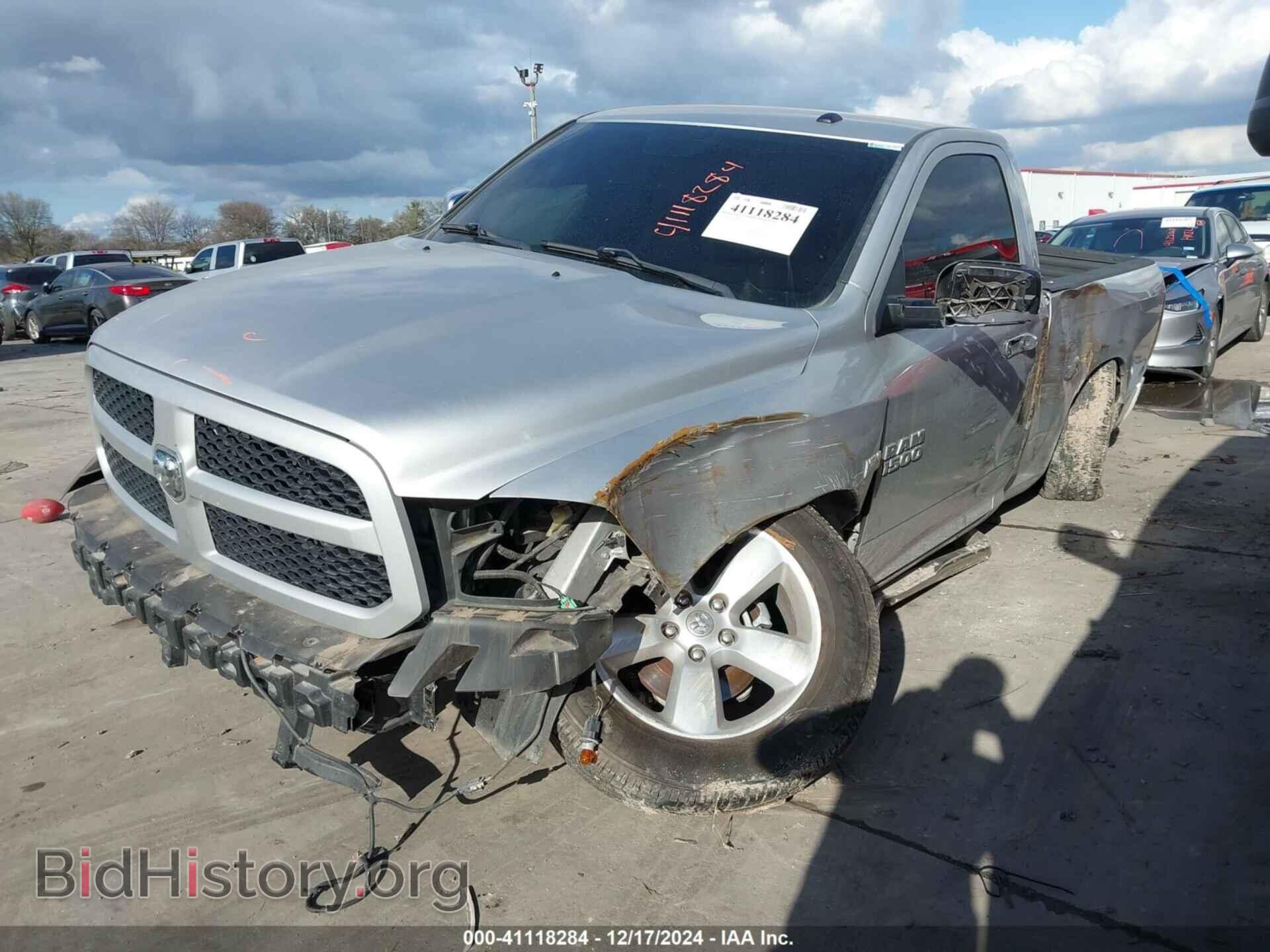 2013 RAM 1500 - VIN: 3C6JR6AT0DG552807 - Photo 2