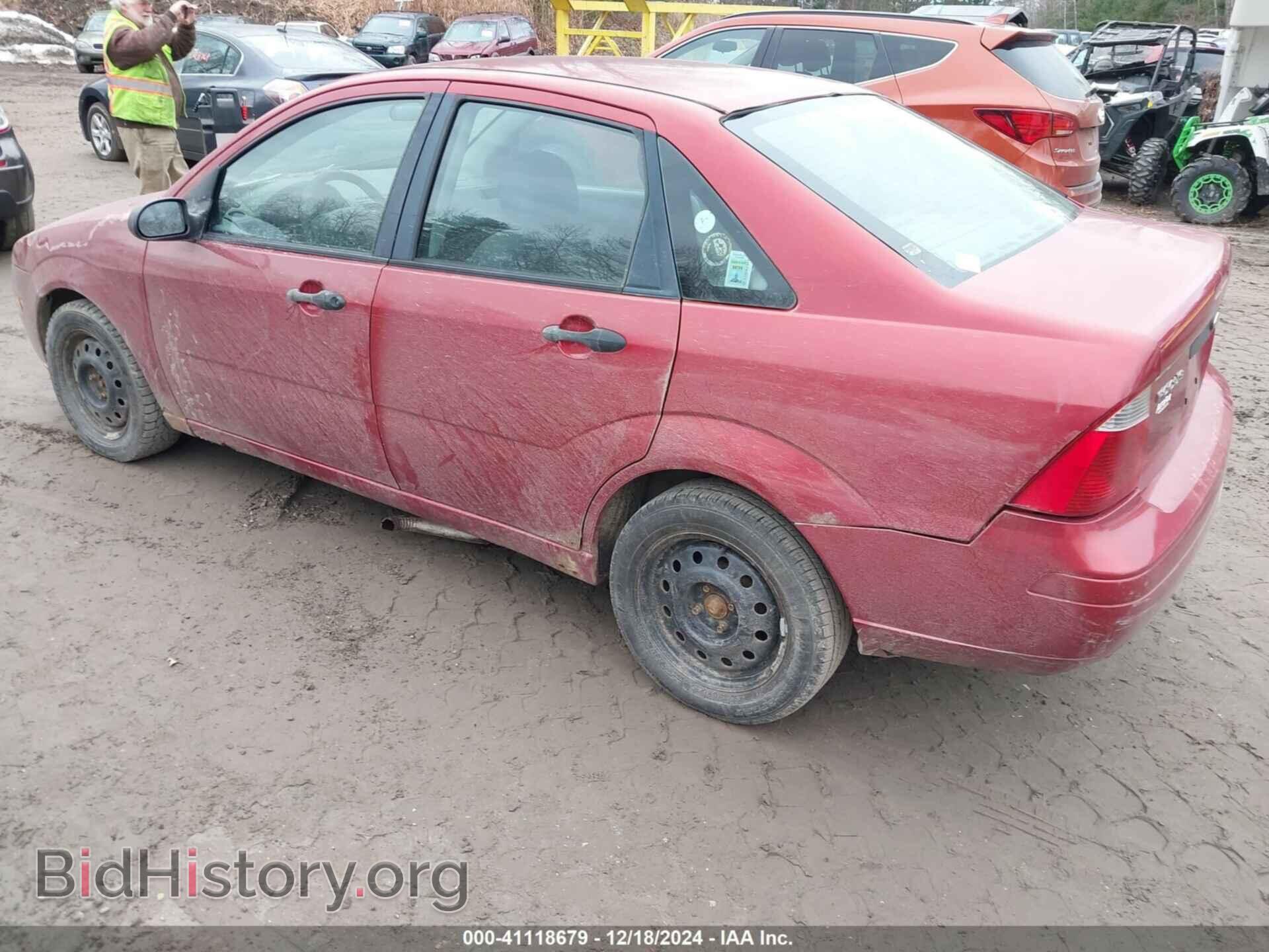 2005 FORD FOCUS - VIN: 1FAFP34N65W158964 - Фото 3