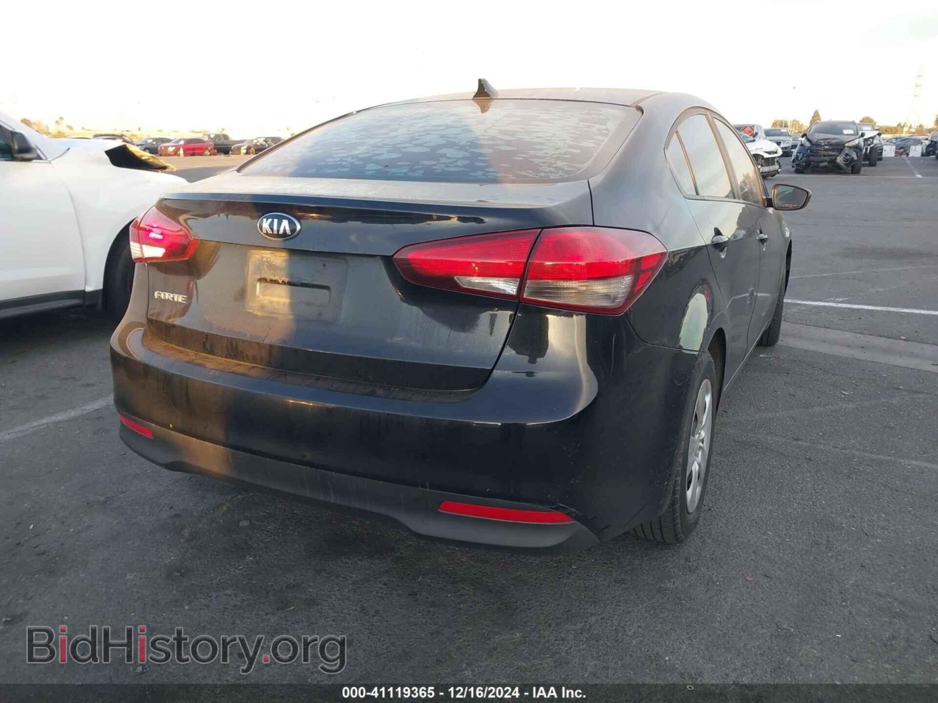 2017 KIA FORTE - VIN: 3KPFK4A71HE034006 - Фото 4