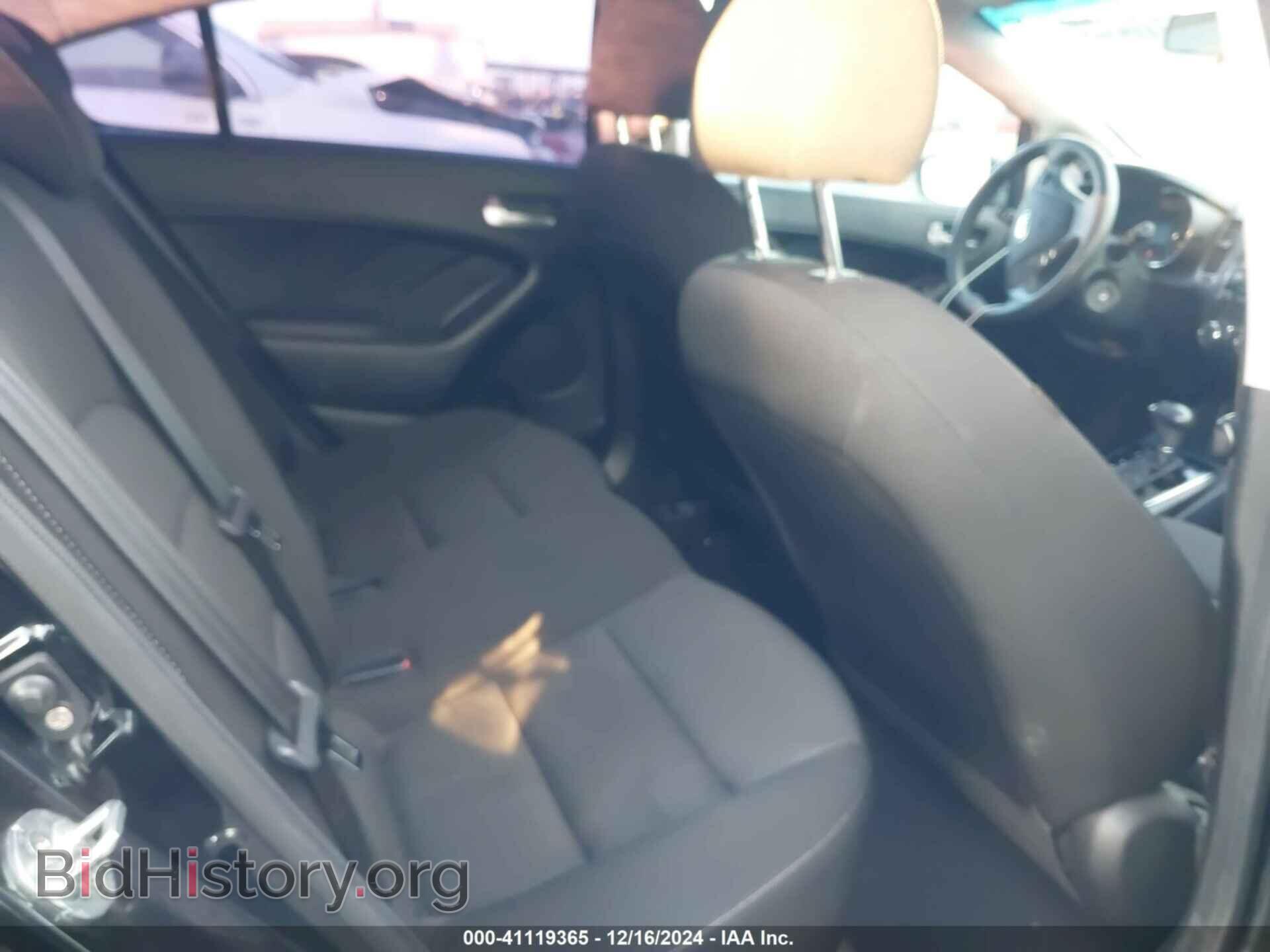 2017 KIA FORTE - VIN: 3KPFK4A71HE034006 - Фото 8