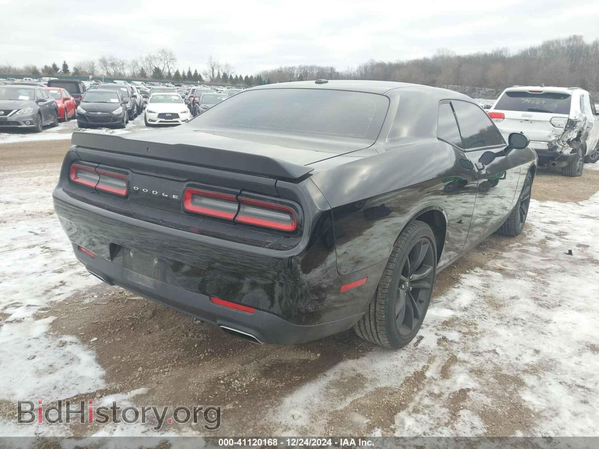 2018 DODGE CHALLENGER - VIN: 2C3CDZAG1JH118819 - Фото 4