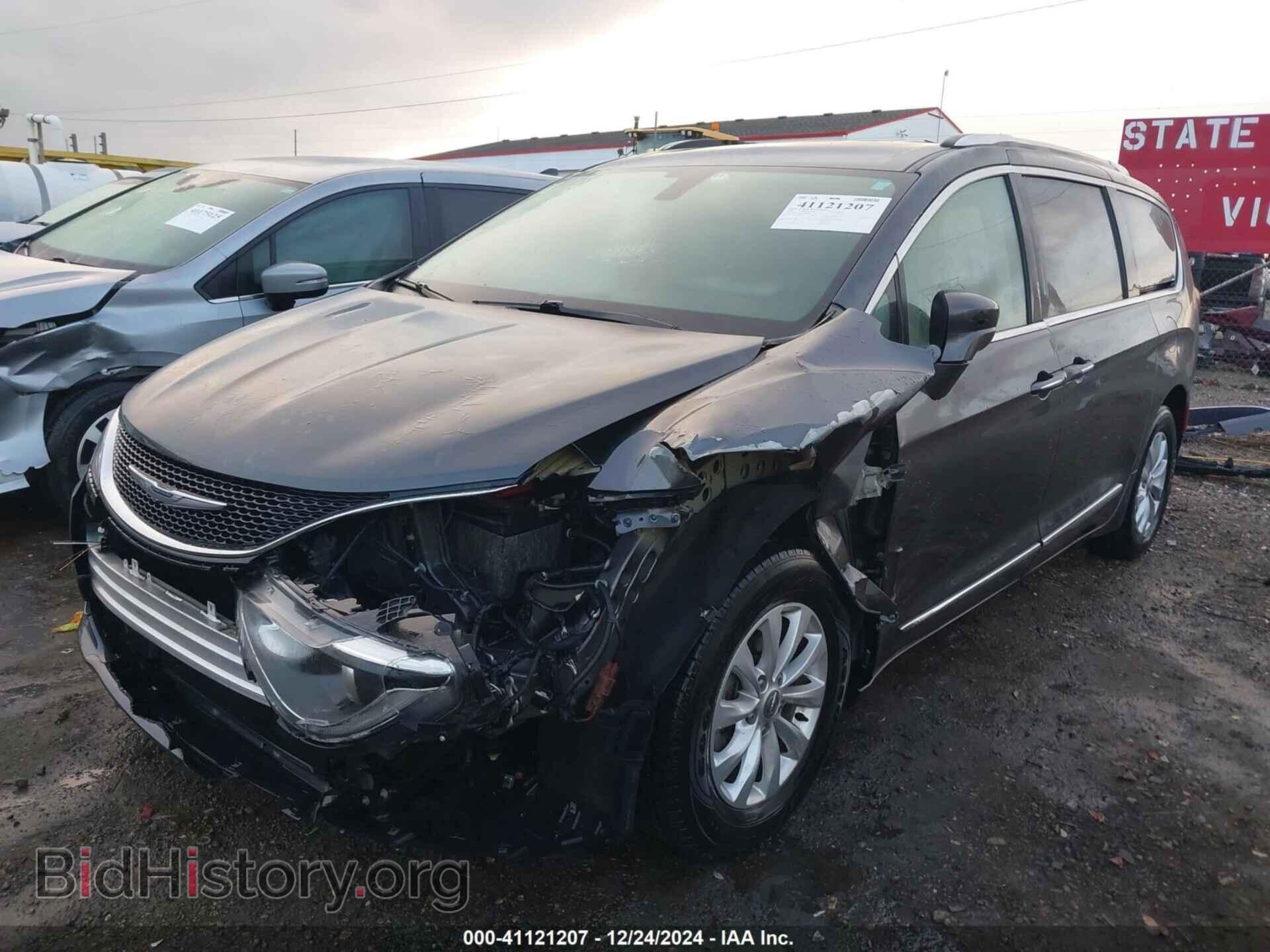 2018 CHRYSLER PACIFICA - VIN: 2C4RC1BG1JR100498 - Photo 2