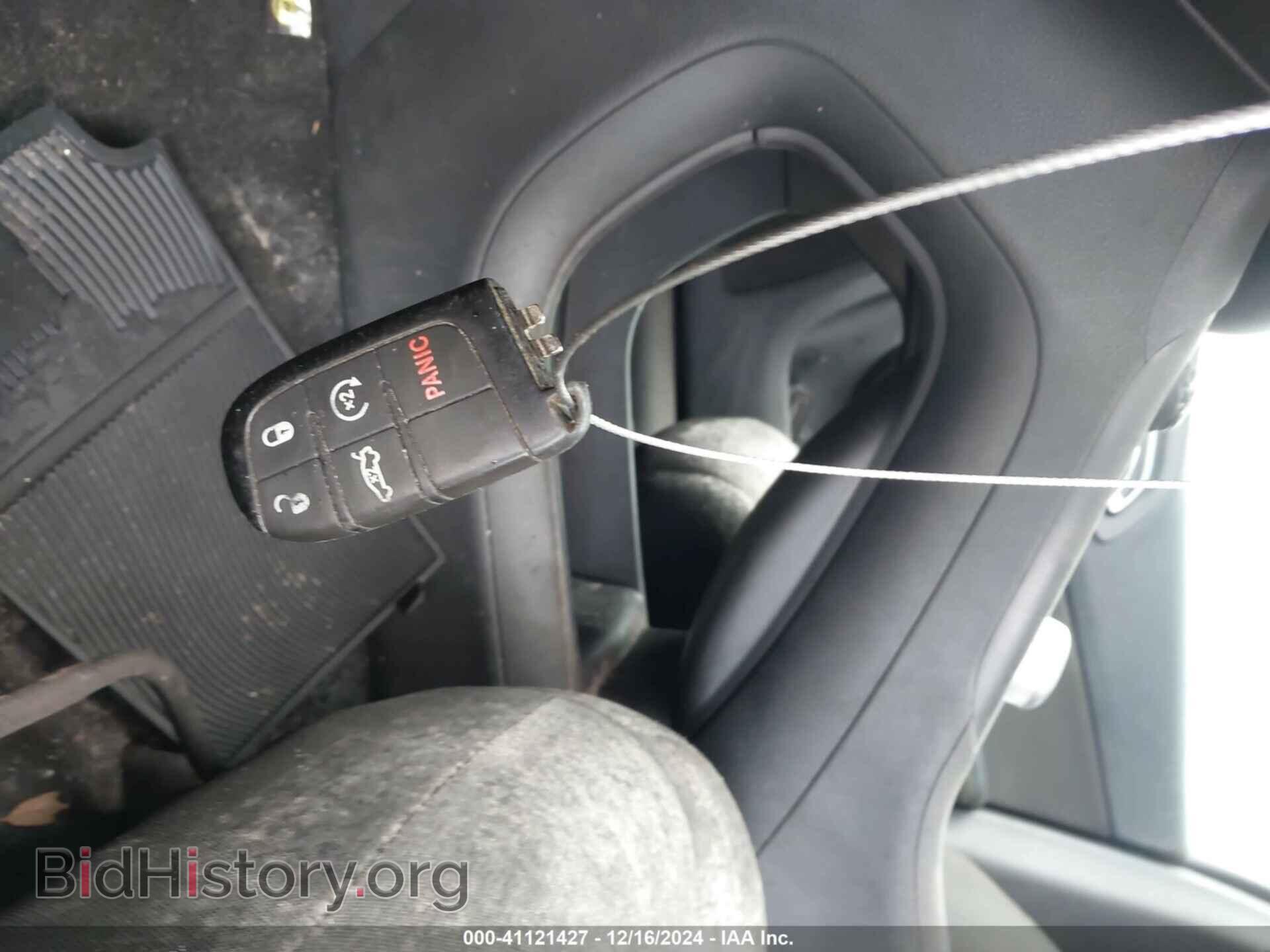 2016 CHRYSLER 200 - VIN: 1C3CCCAB0GN116385 - Фото 11