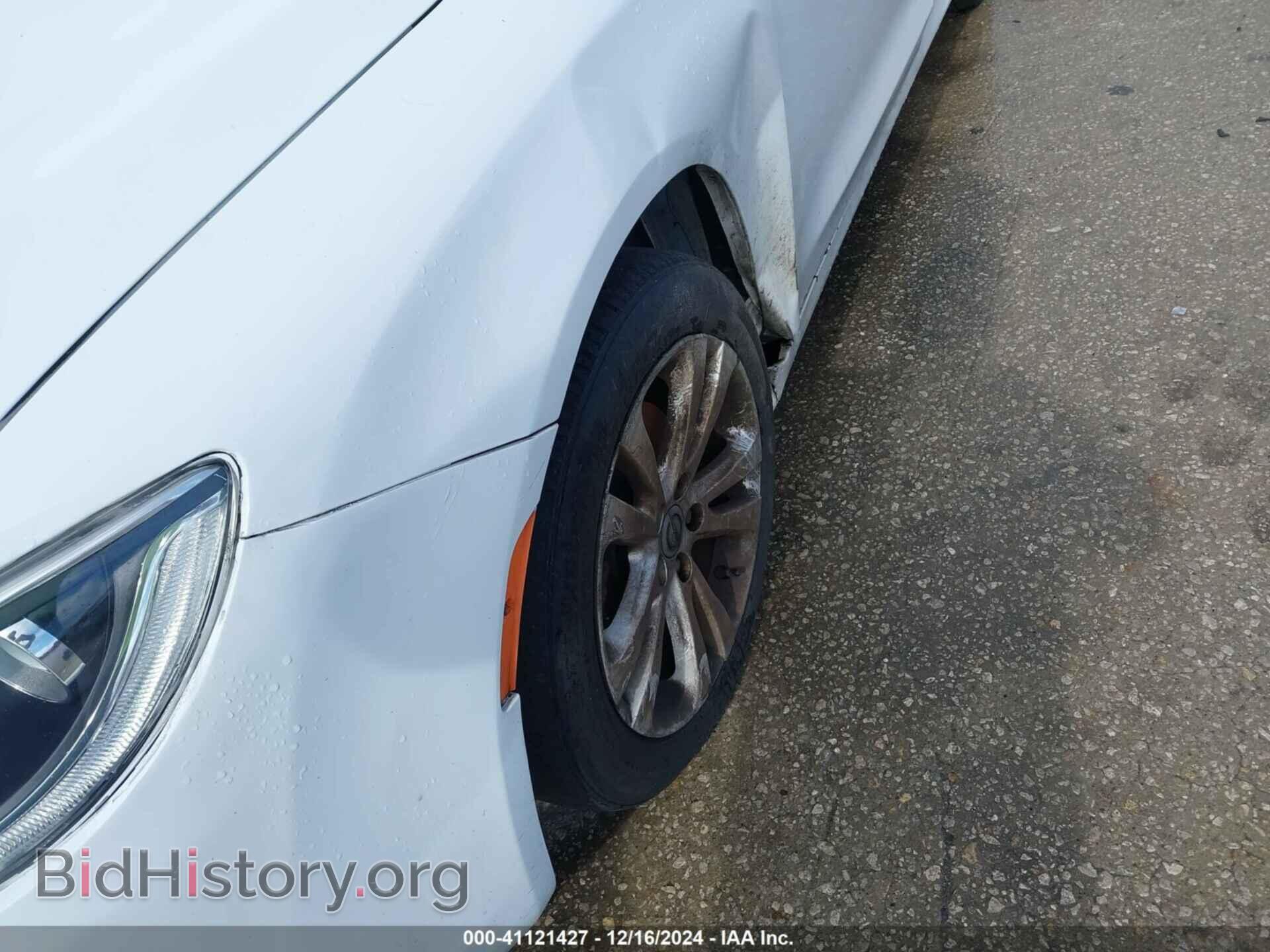 2016 CHRYSLER 200 - VIN: 1C3CCCAB0GN116385 - Фото 6