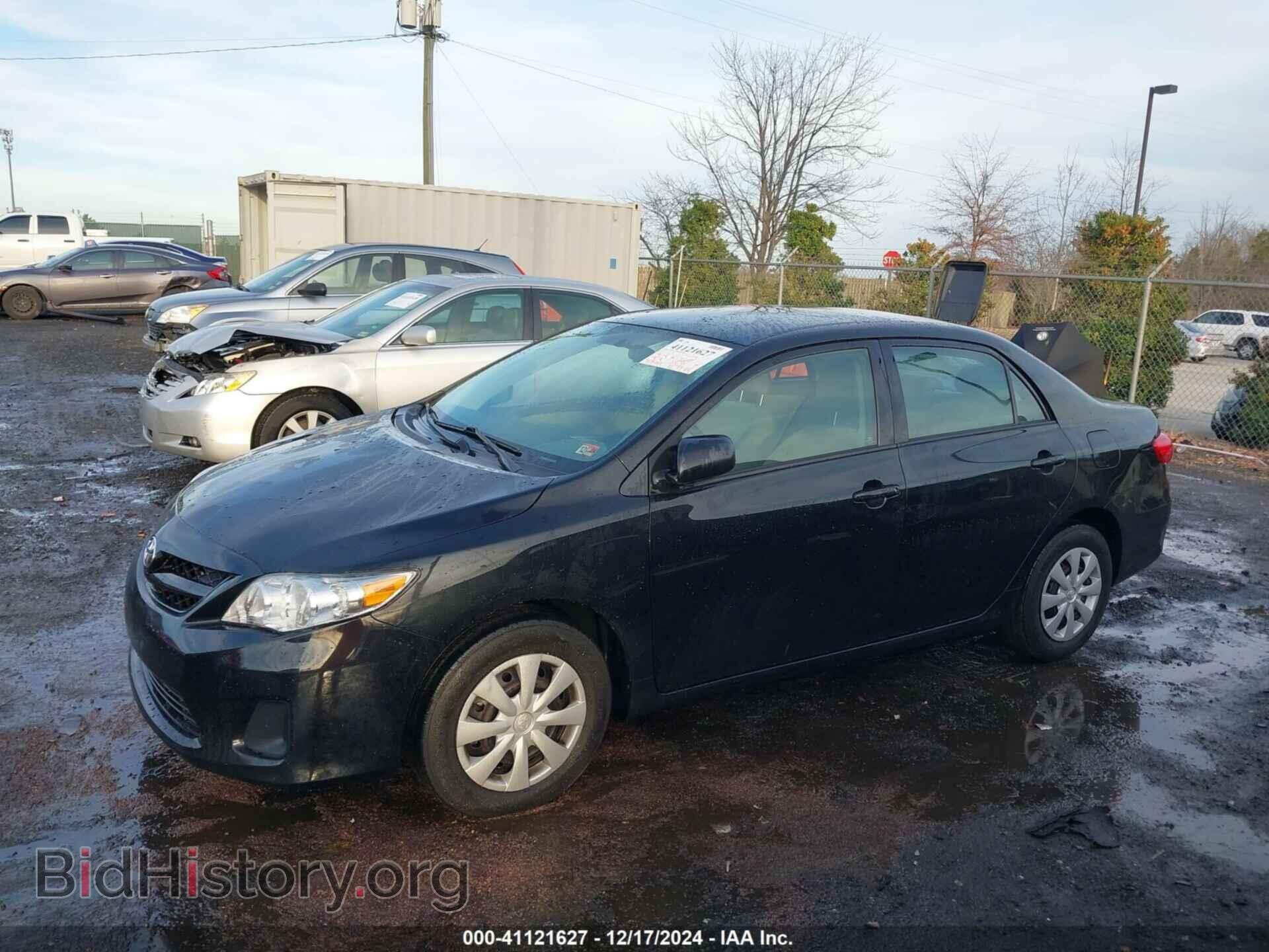 2011 TOYOTA COROLLA - VIN: 2T1BU4EEXBC726336 - Фото 2