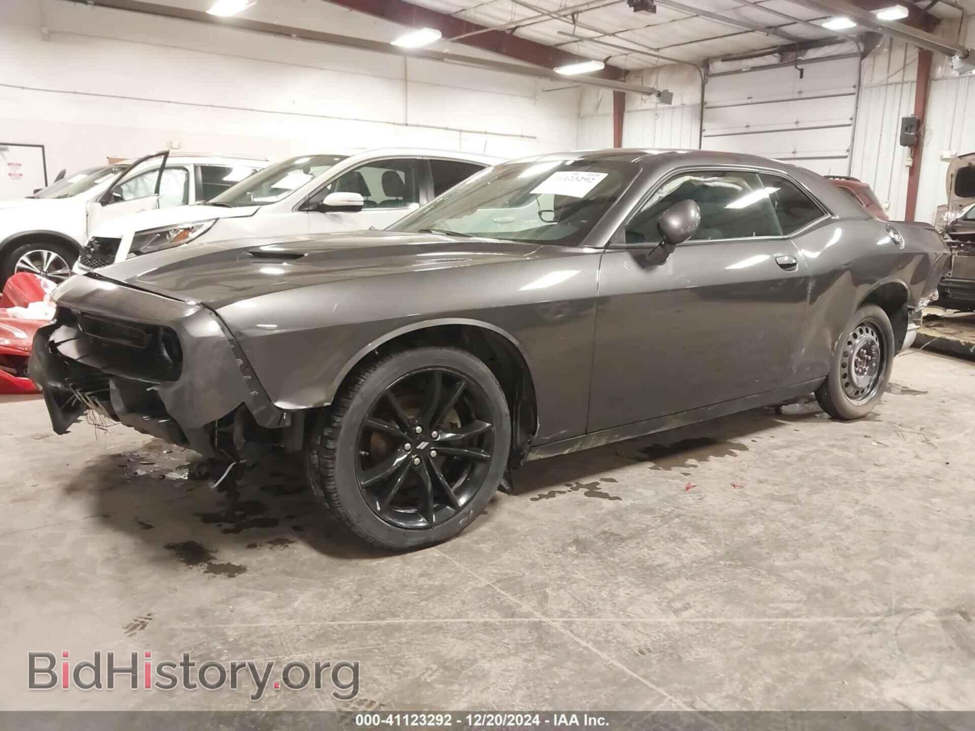 2018 DODGE CHALLENGER - VIN: 2C3CDZAG4JH309943 - Фото 2
