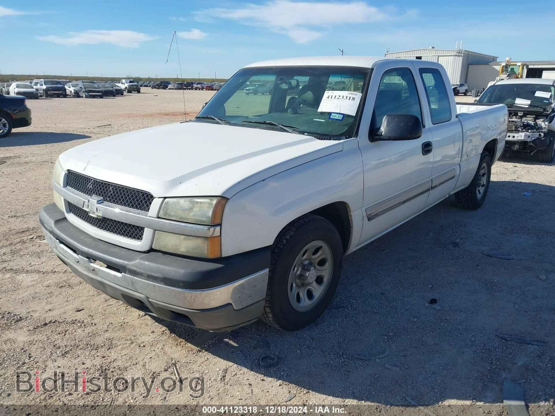 2005 CHEVROLET SILVERADO 1500 - VIN: 2GCEC19V351366810 - Фото 2