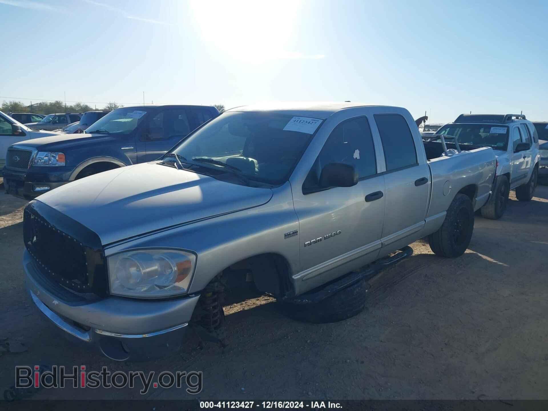 2007 DODGE RAM 1500 - VIN: 1D7HA18207J502304 - Фото 2