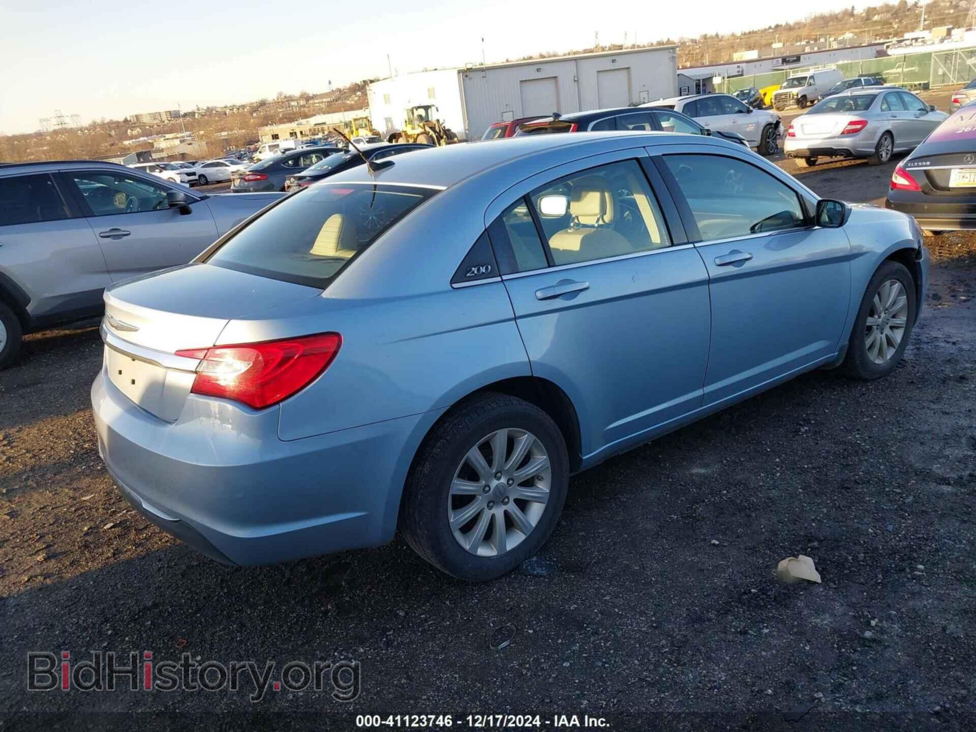 2012 CHRYSLER 200 - VIN: 1C3CCBBB6CN299357 - Фото 4