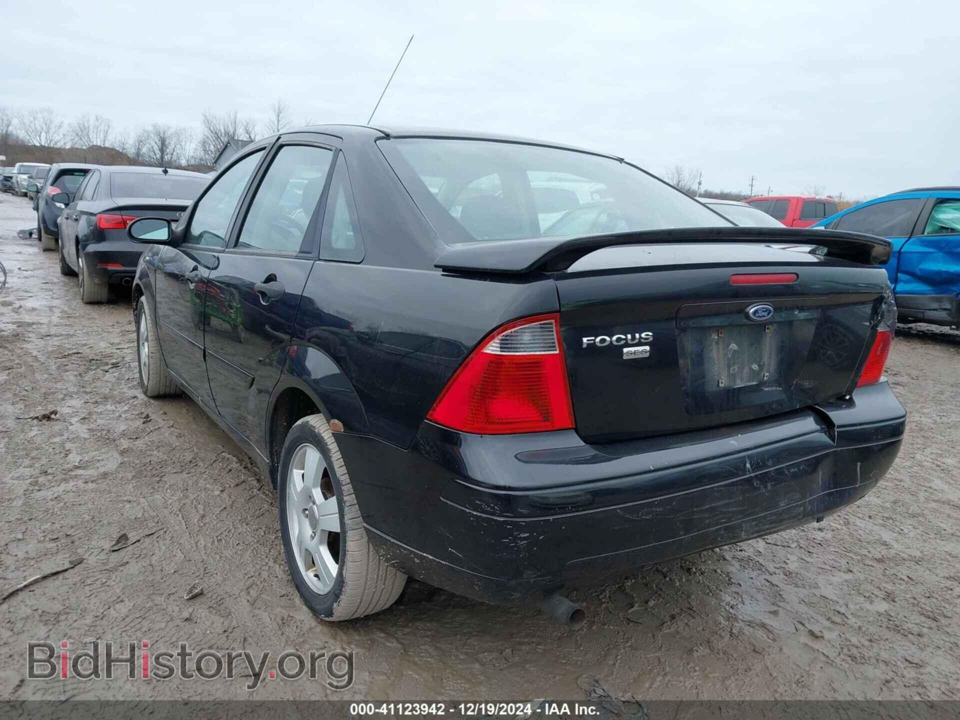 2007 FORD FOCUS - VIN: 1FAHP34N47W162474 - Фото 3