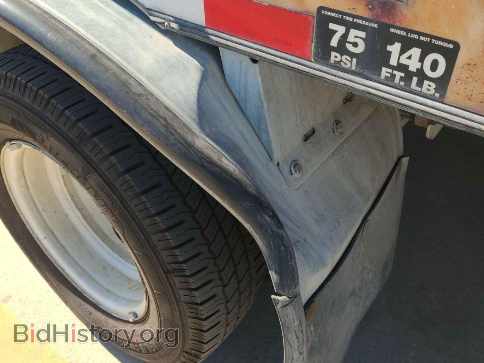 2019 FORD ECONOLINE - VIN: 1FDXE4FS3KDC52297 - Фото 2