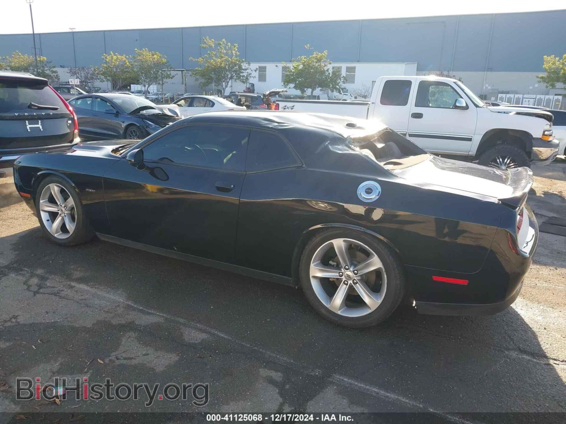 2018 DODGE CHALLENGER - VIN: 2C3CDZBTXJH328296 - Фото 3
