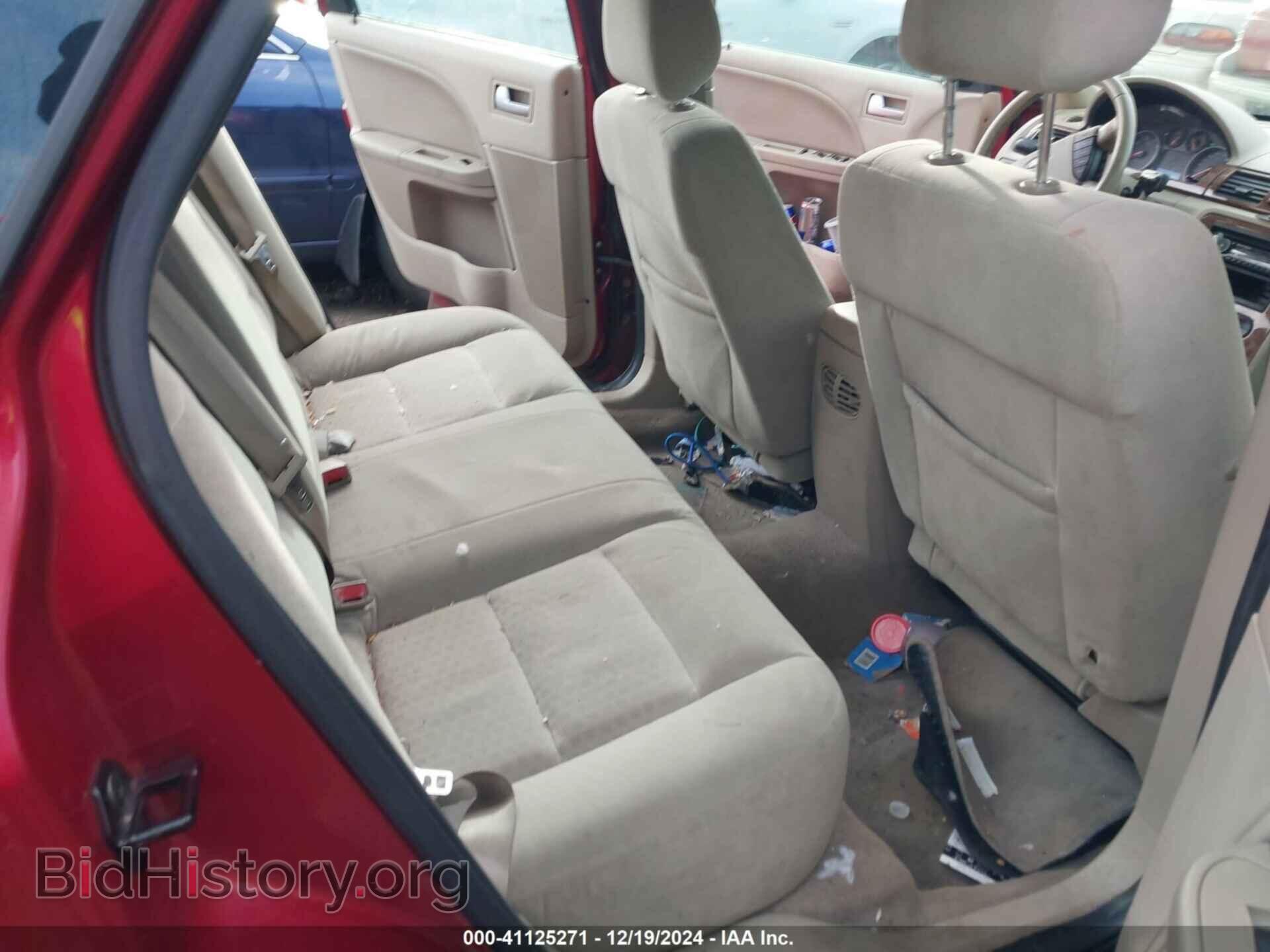 2005 FORD FIVE HUNDRED - VIN: 1FAFP24105G158184 - Фото 8