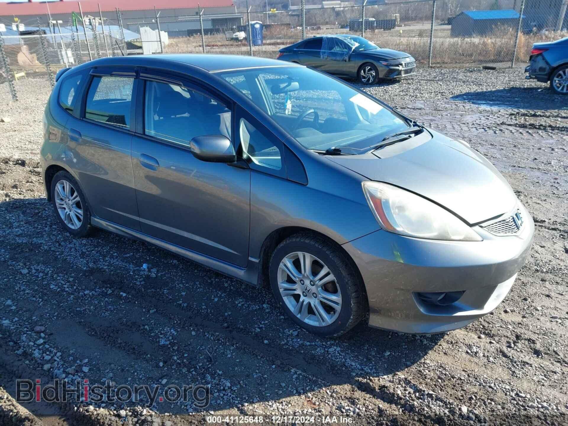 Фотография JHMGE8H53BC000198 - HONDA FIT 2011