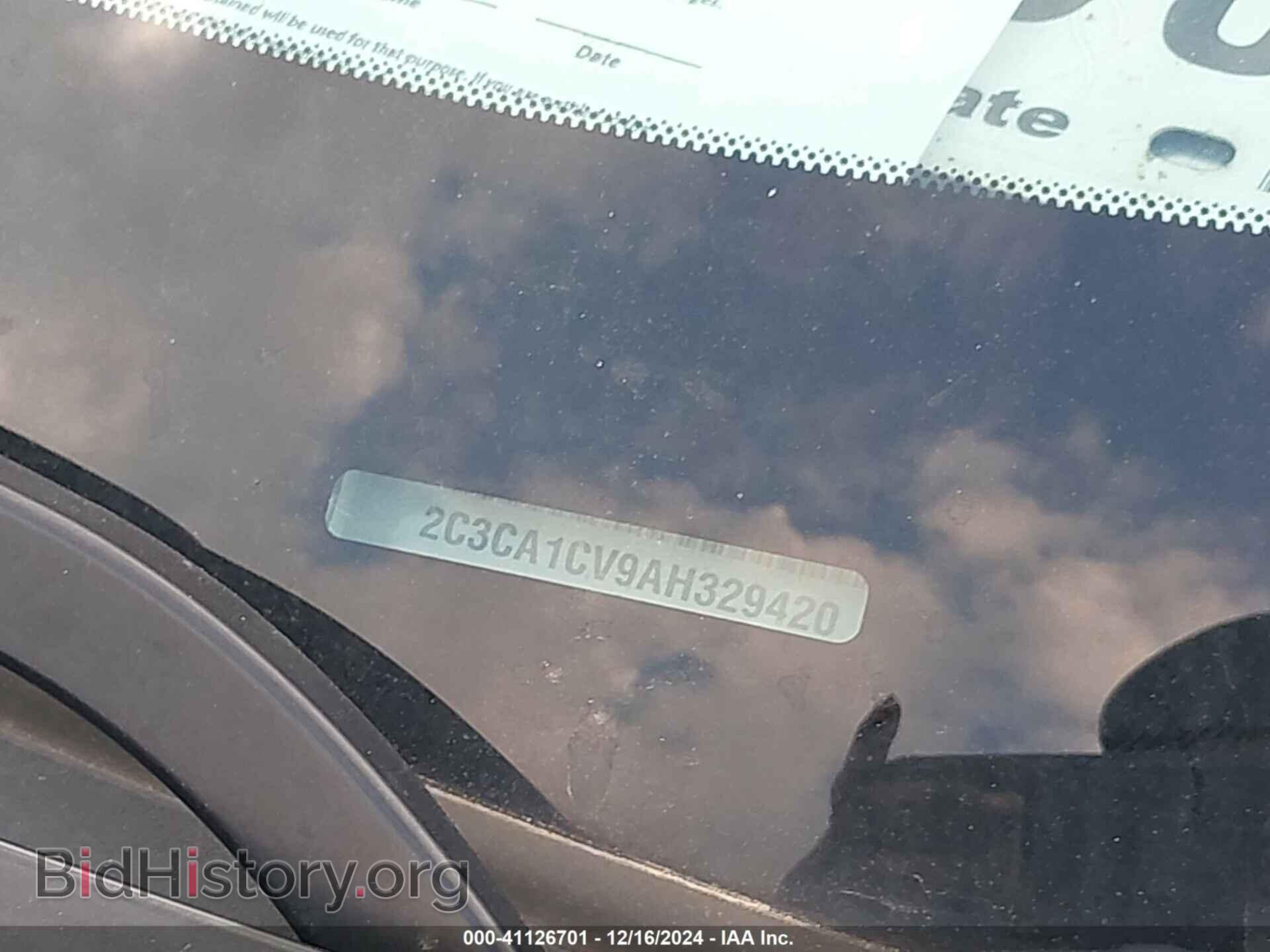 2010 CHRYSLER 300 - VIN: 2C3CA1CV9AH329420 - Фото 9