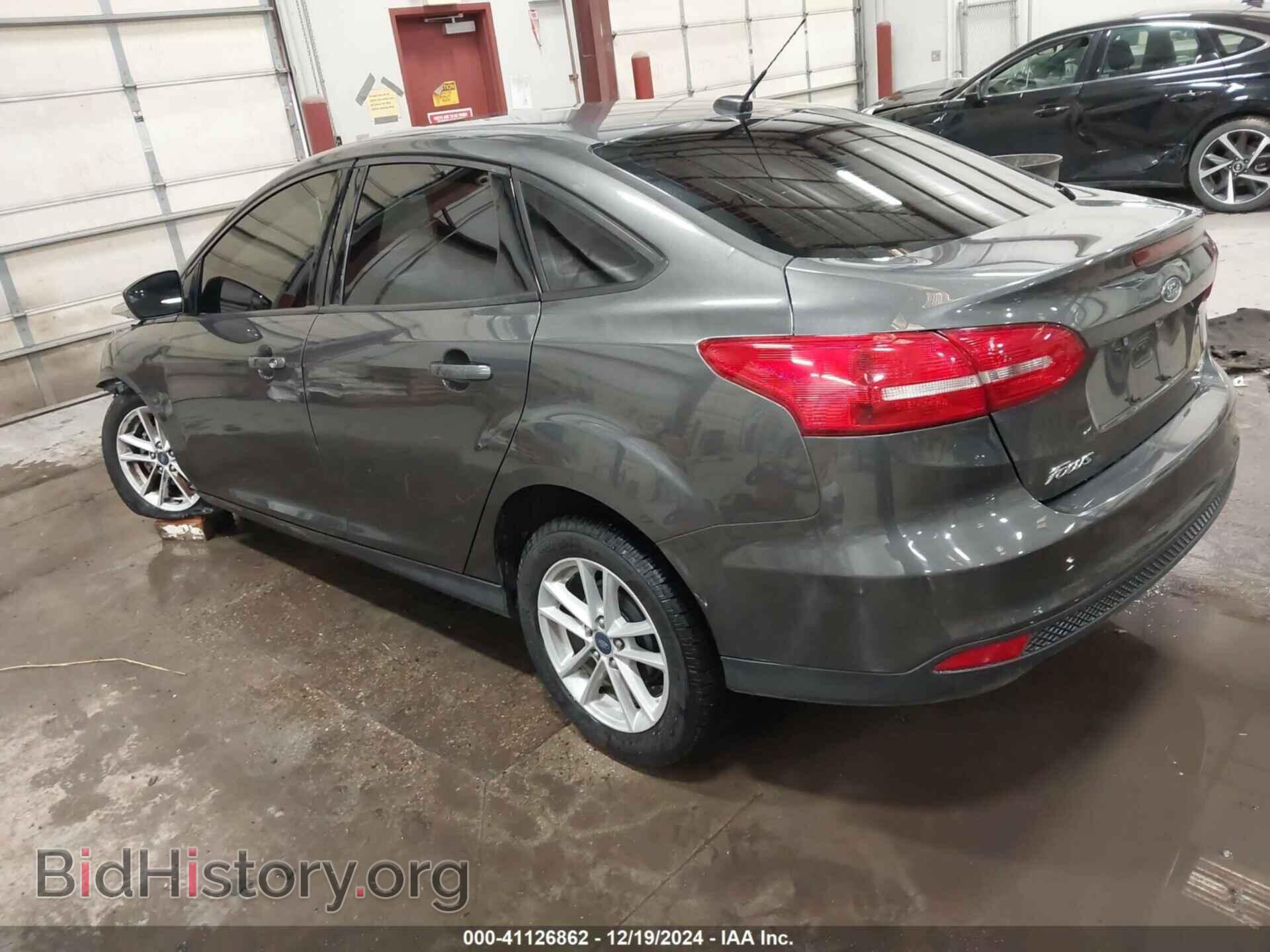 2018 FORD FOCUS - VIN: 1FADP3F27JL294817 - Фото 3