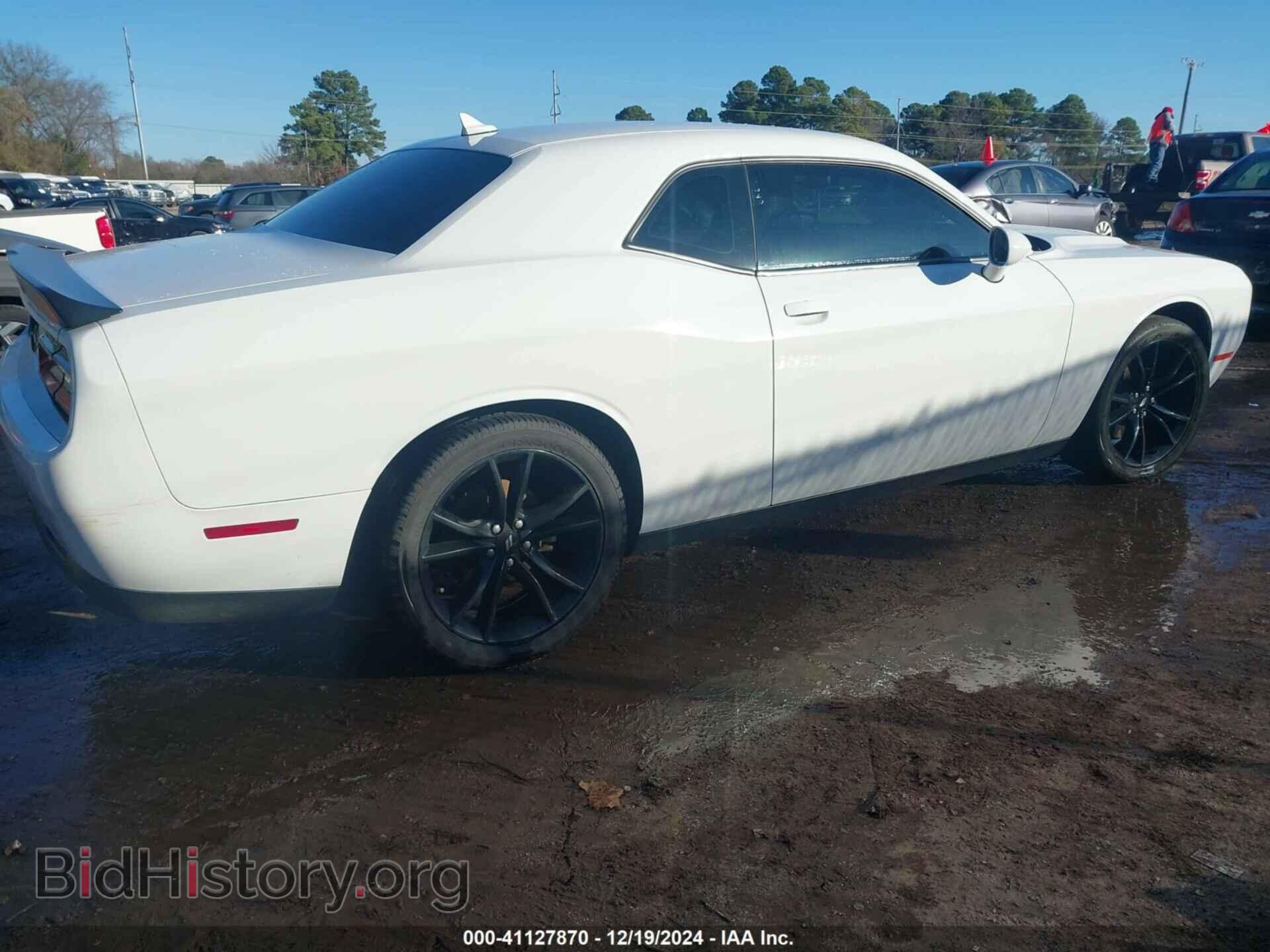 2018 DODGE CHALLENGER - VIN: 2C3CDZAG3JH199404 - Фото 4