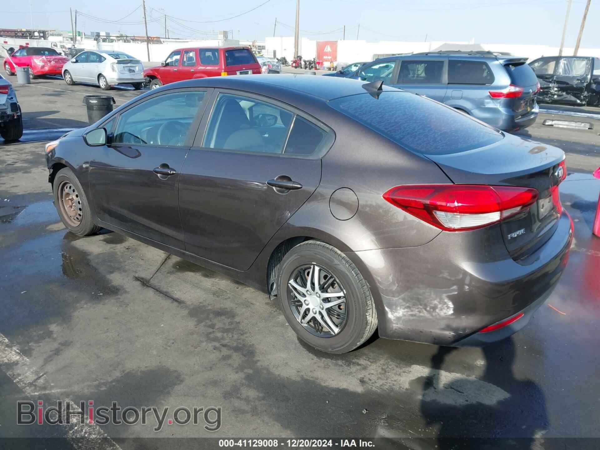 2017 KIA FORTE - VIN: 3KPFK4A77HE010230 - Фото 3