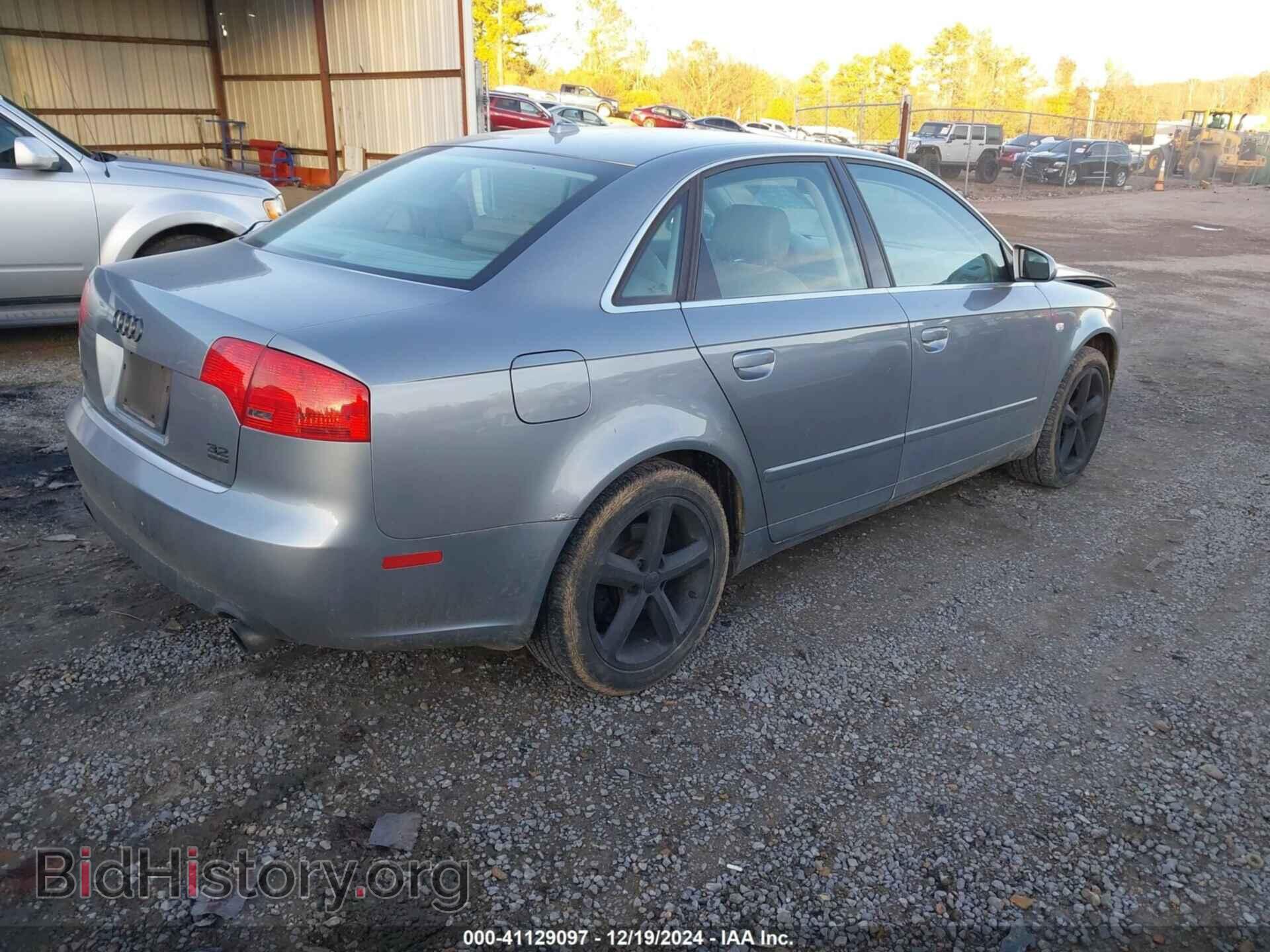 2007 AUDI A4 - VIN: WAUDH78EX7A010913 - Photo 4