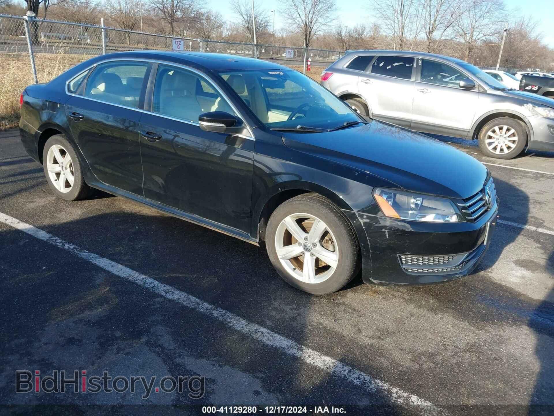 Photo 1VWBP7A35DC058564 - VOLKSWAGEN PASSAT 2013
