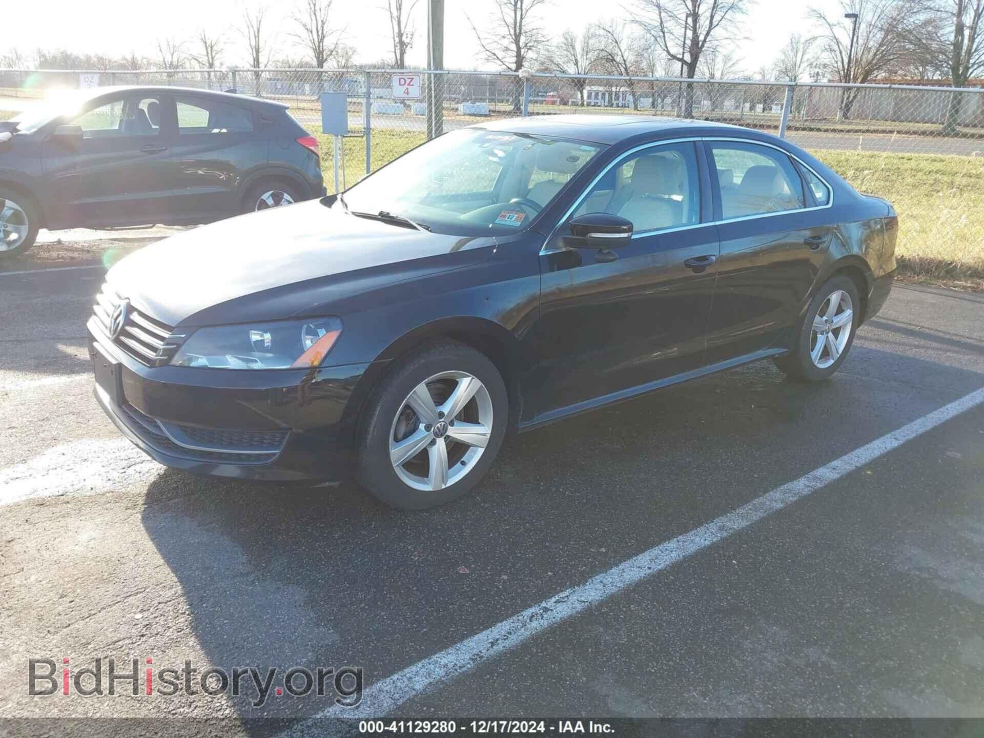 2013 VOLKSWAGEN PASSAT - VIN: 1VWBP7A35DC058564 - Фото 2