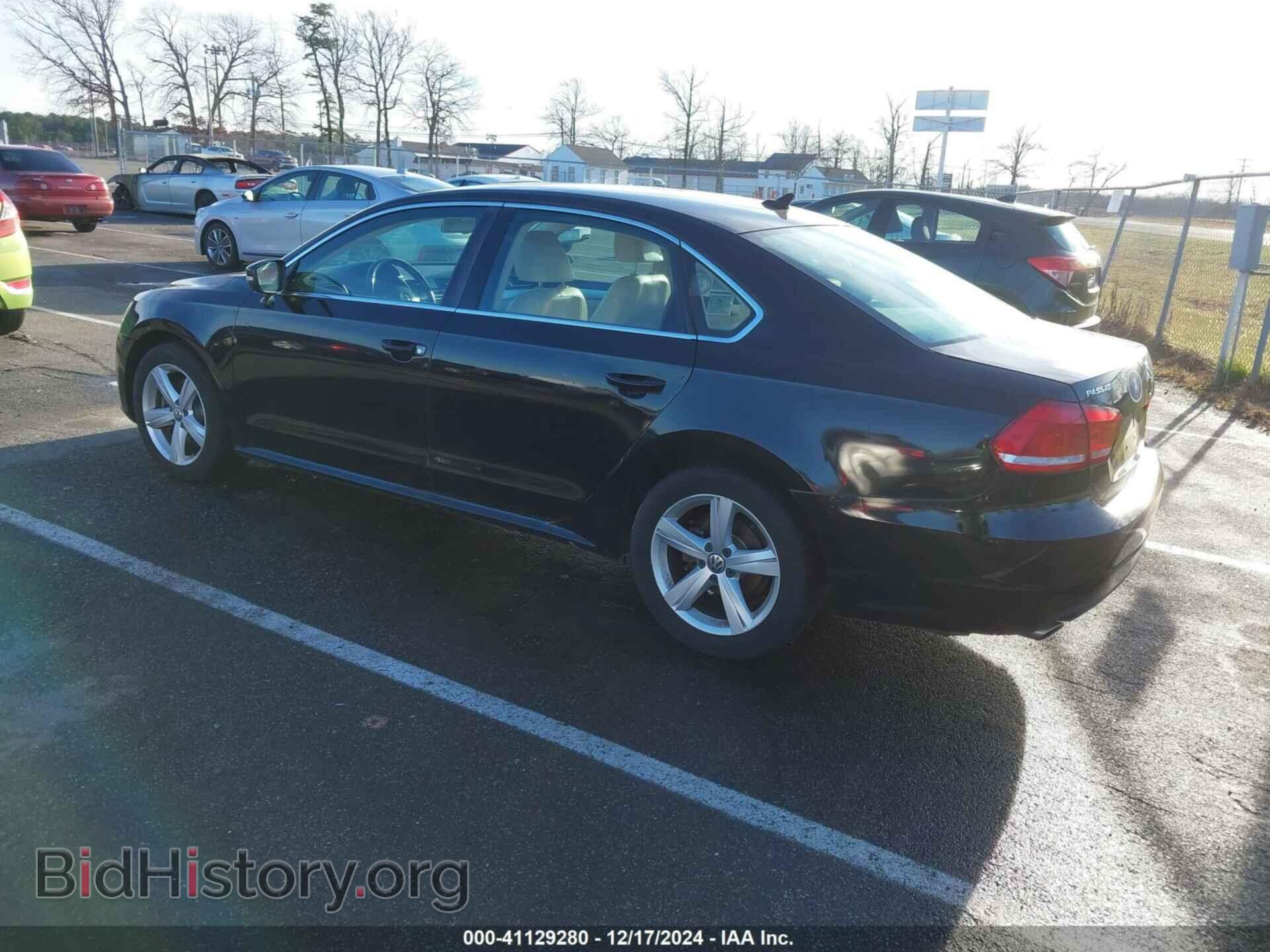 2013 VOLKSWAGEN PASSAT - VIN: 1VWBP7A35DC058564 - Фото 3