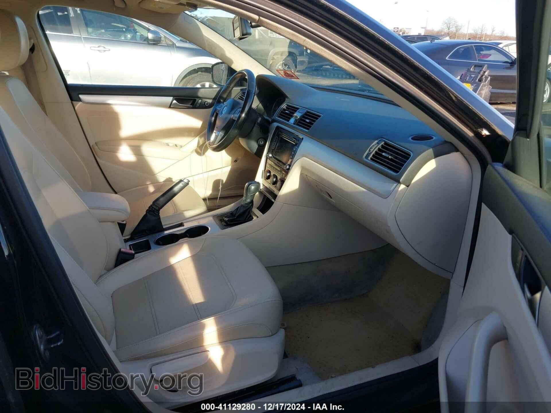 2013 VOLKSWAGEN PASSAT - VIN: 1VWBP7A35DC058564 - Фото 5