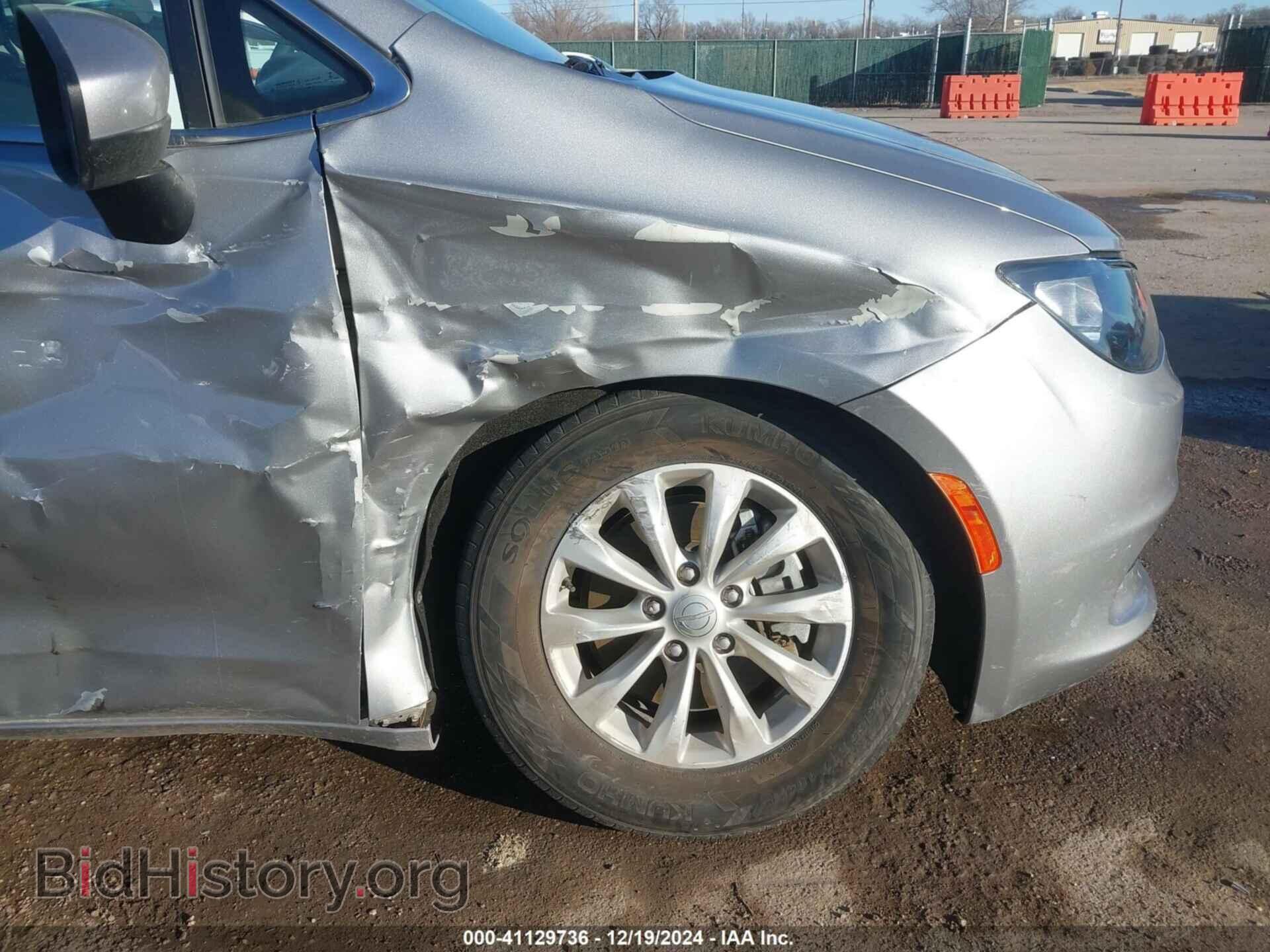 2017 CHRYSLER PACIFICA - VIN: 2C4RC1DG5HR593030 - Фото 6