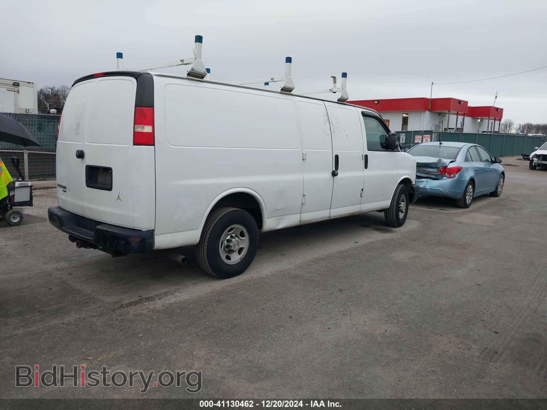 2013 CHEVROLET EXPRESS 2500 - VIN: 1GCWGGCA2D1120899 - Фото 4