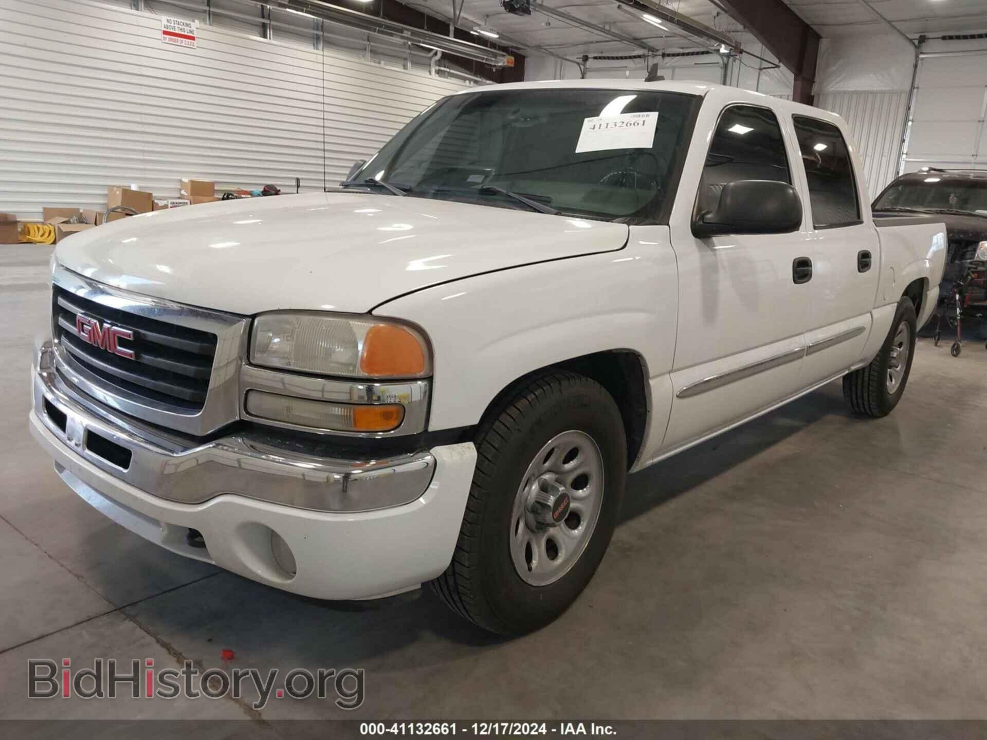 2006 GMC SIERRA 1500 - VIN: 2GTEC13Z261354399 - Фото 2