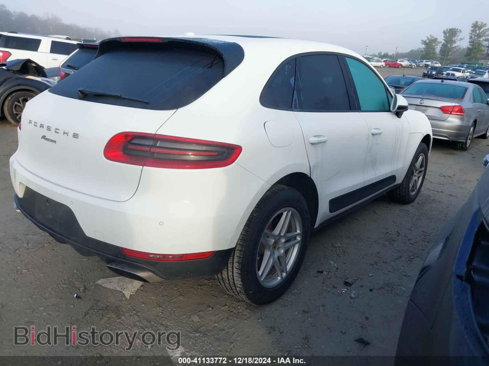 2017 PORSCHE MACAN - VIN: WP1AA2A50HLB82749 - Photo 4