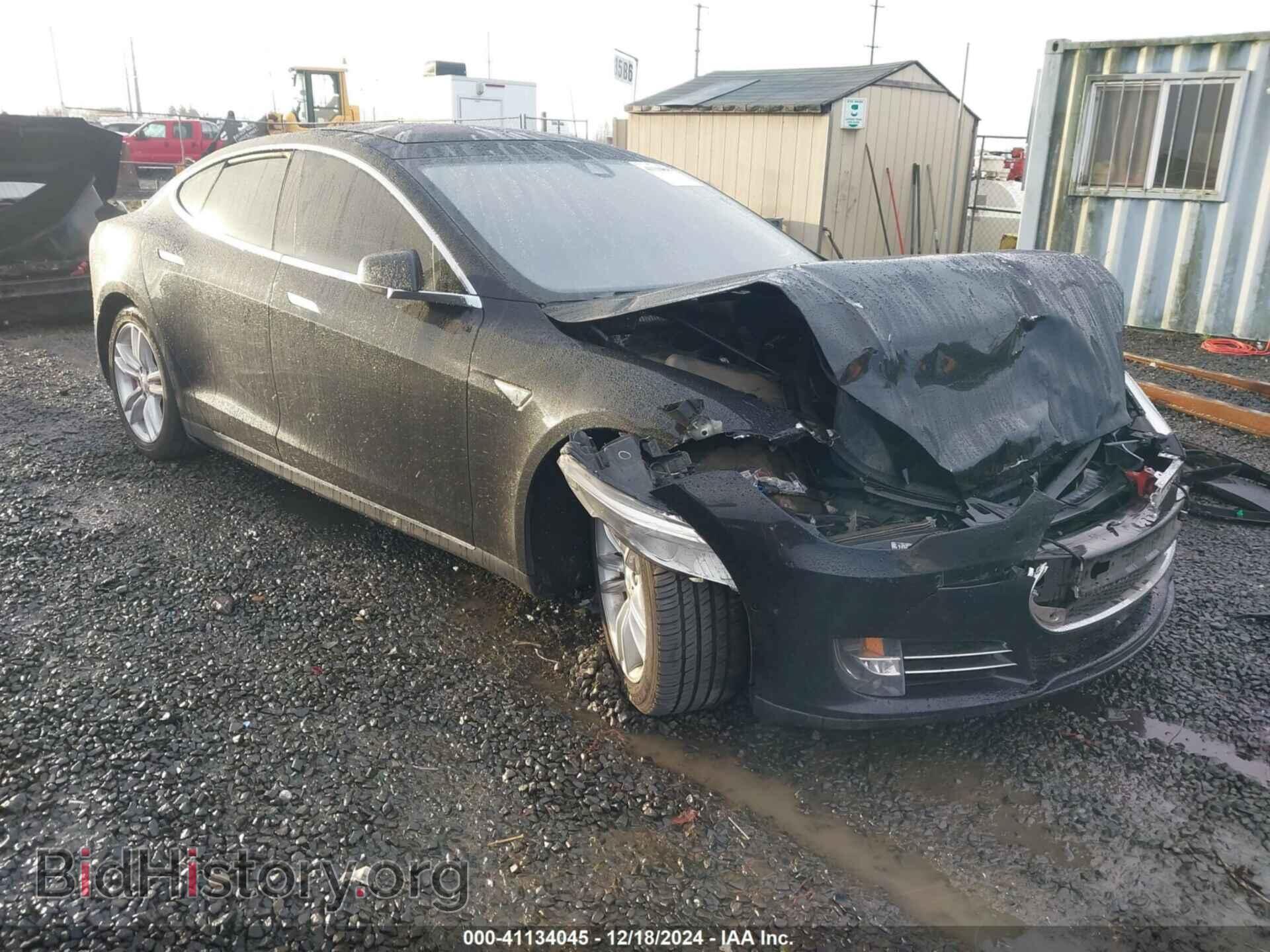 Фотография 5YJSA4H44FF085973 - TESLA MODEL S 2015