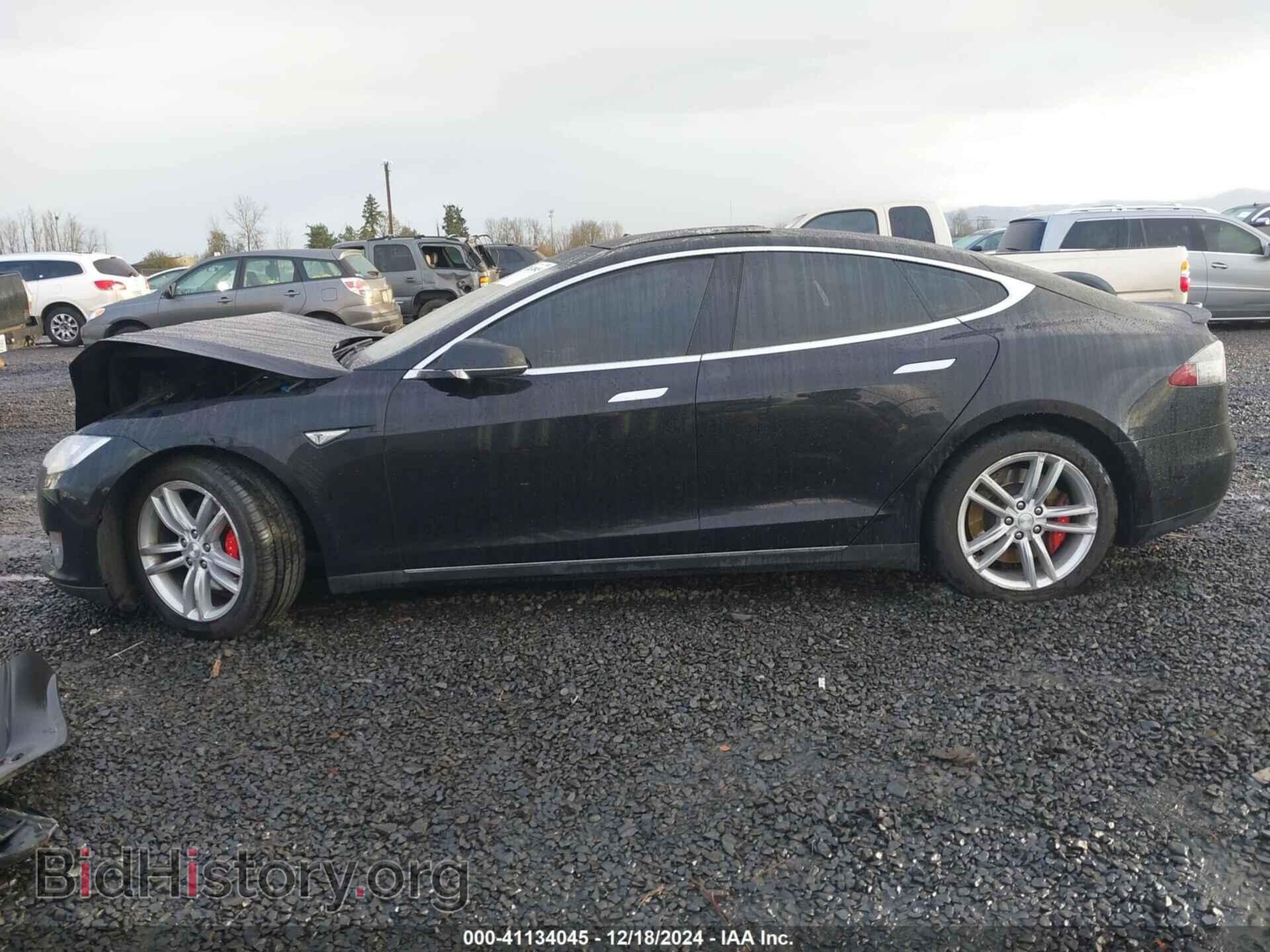 2015 TESLA MODEL S - VIN: 5YJSA4H44FF085973 - Фото 14