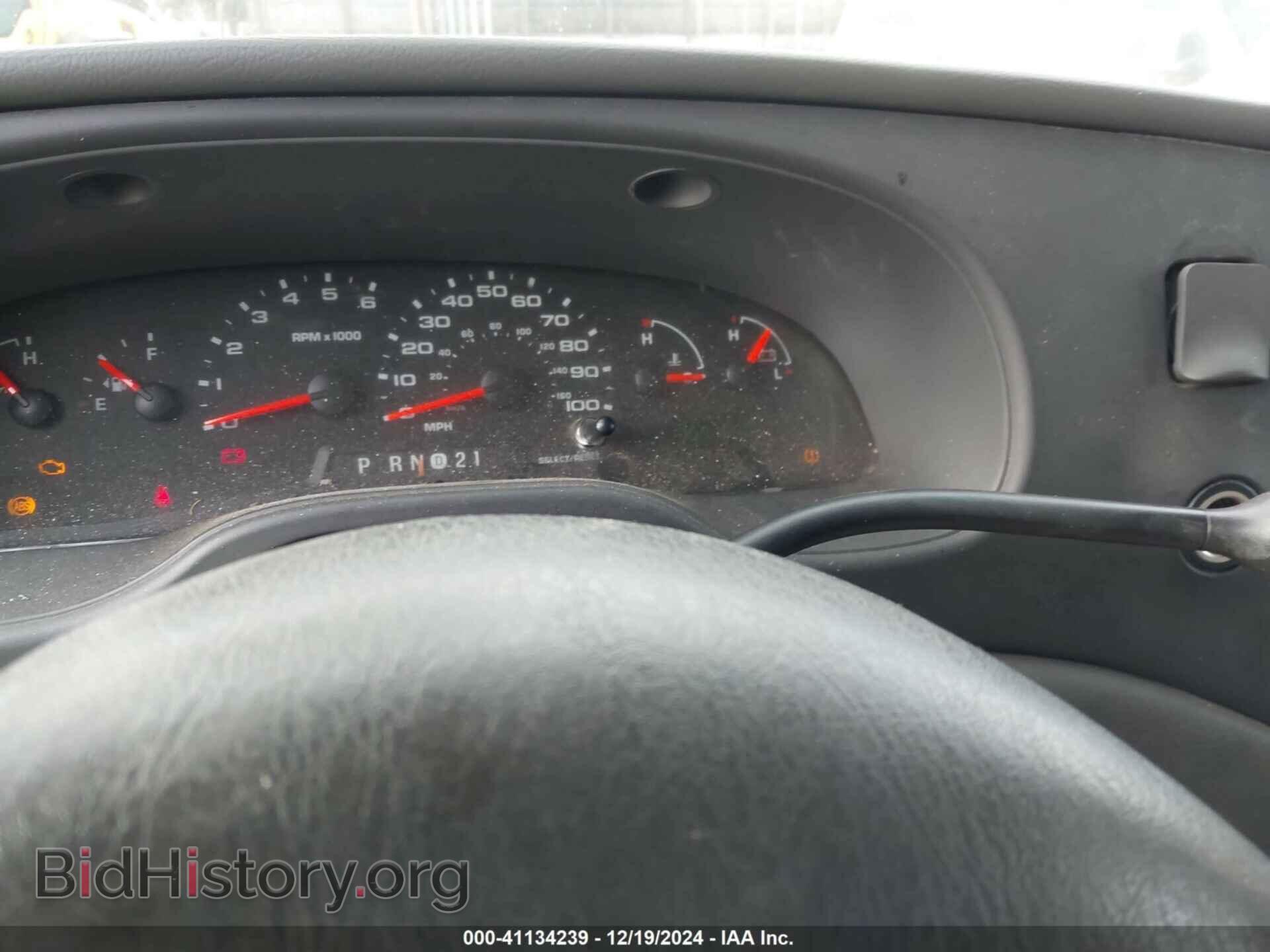 2008 FORD E-150 - VIN: 1FTNE14W88DA19525 - Фото 7
