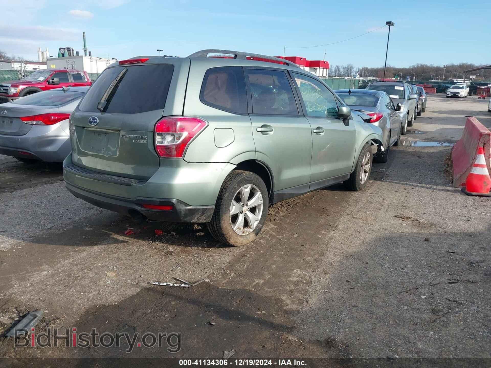2014 SUBARU FORESTER - VIN: JF2SJAEC4EH450081 - Фото 4